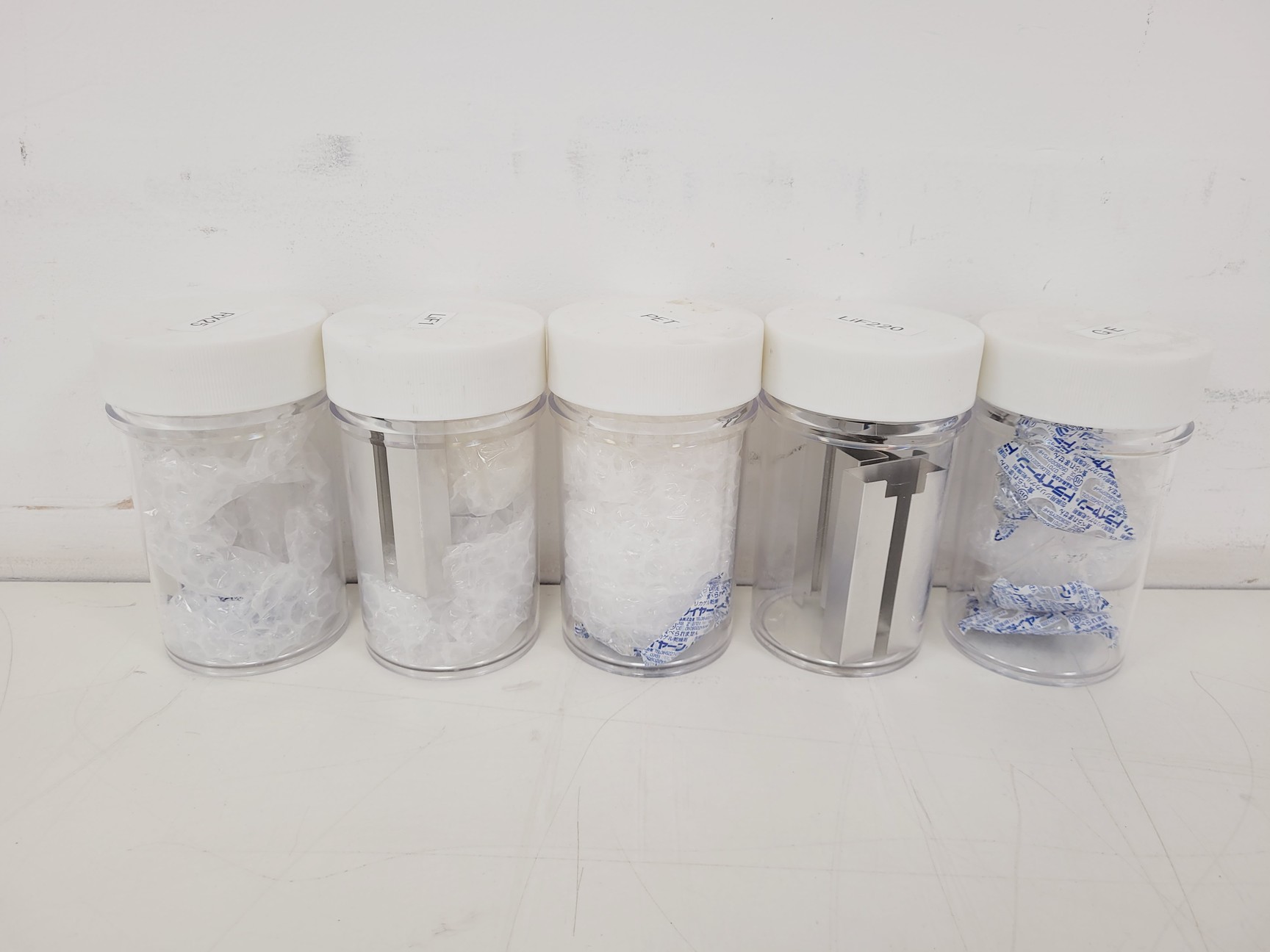 Image of Rigaku ZSX Primus WD-XRF System w/ Industrial Chiller, PC & Accessories