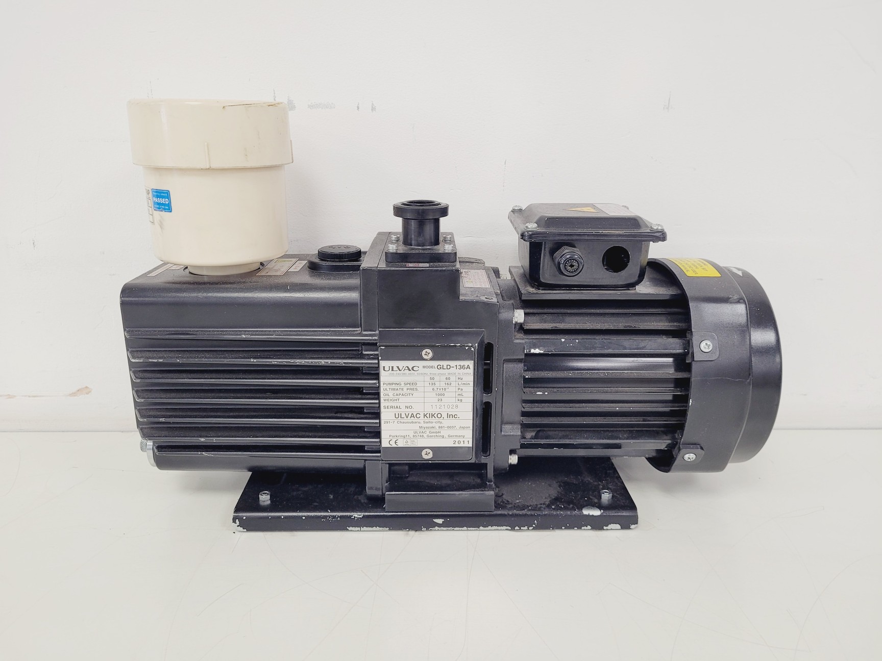 Image of Rigaku ZSX Primus WD-XRF System w/ Industrial Chiller, PC & Accessories