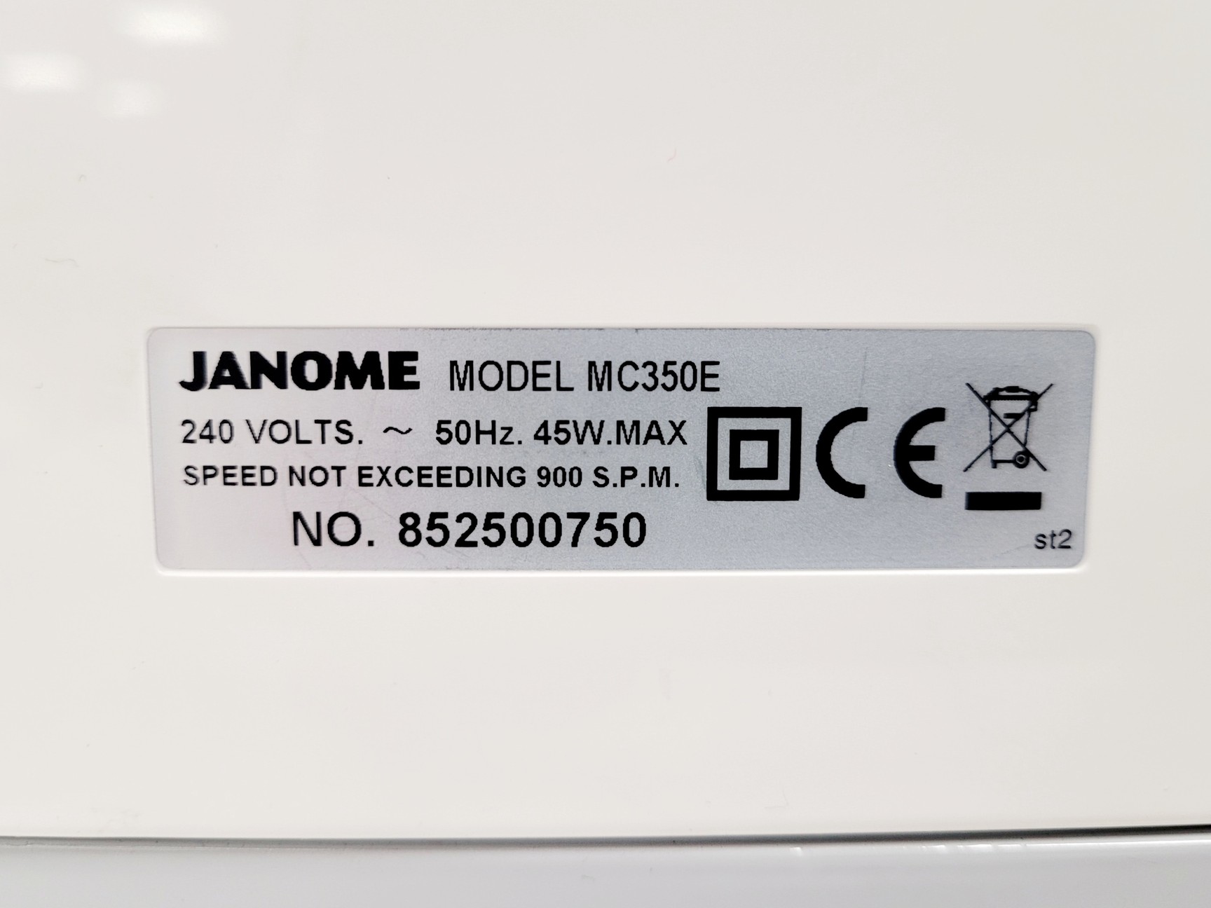 Image of Janome Memory Craft 350 Sewing/Embroidery Machine 