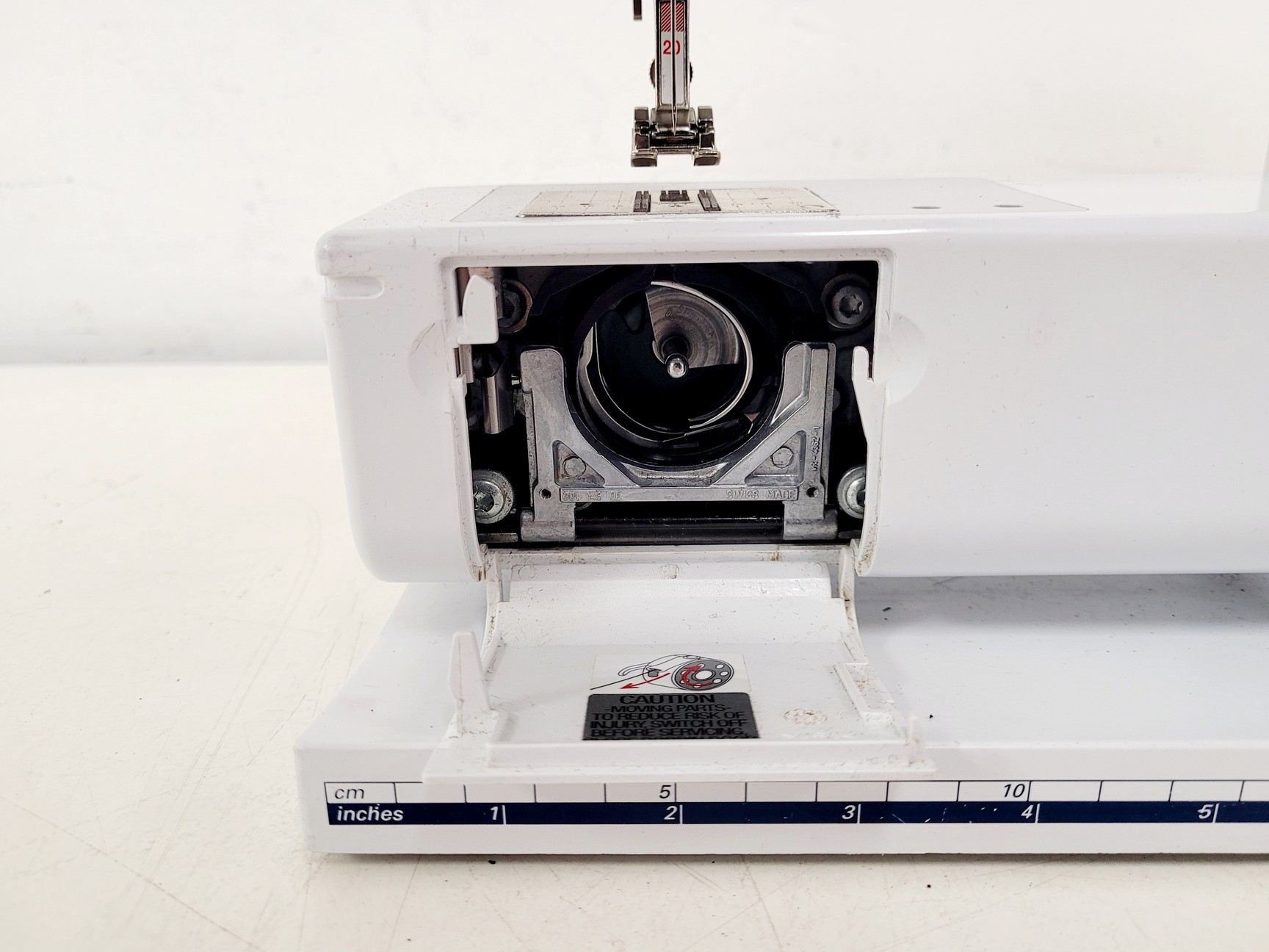 Image of Bernina Activa 230 Patchwork Edition Sewing Machine w/ Carry Bag & Accessories