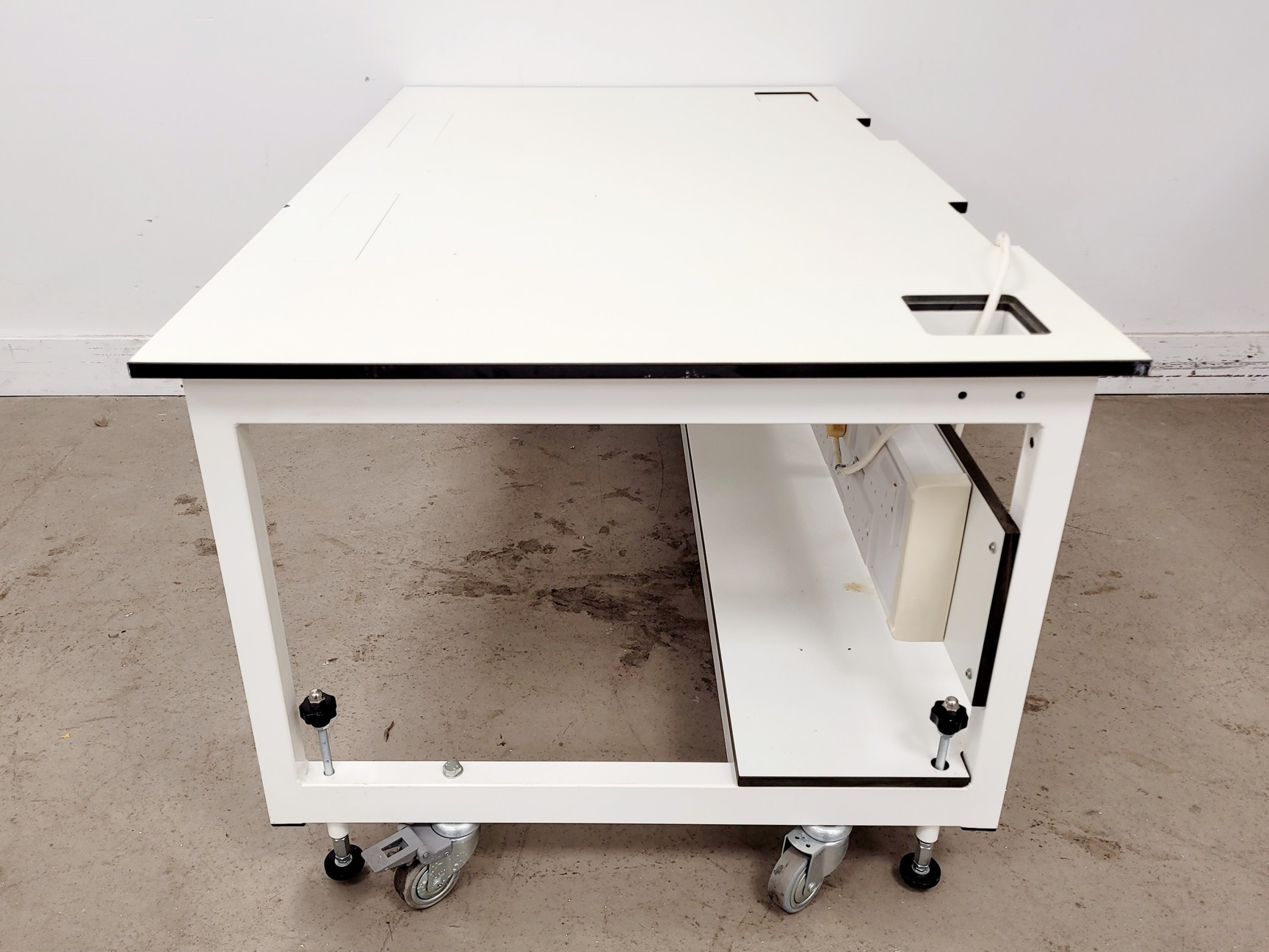 Image of Trespa Table/Laboratory Bench