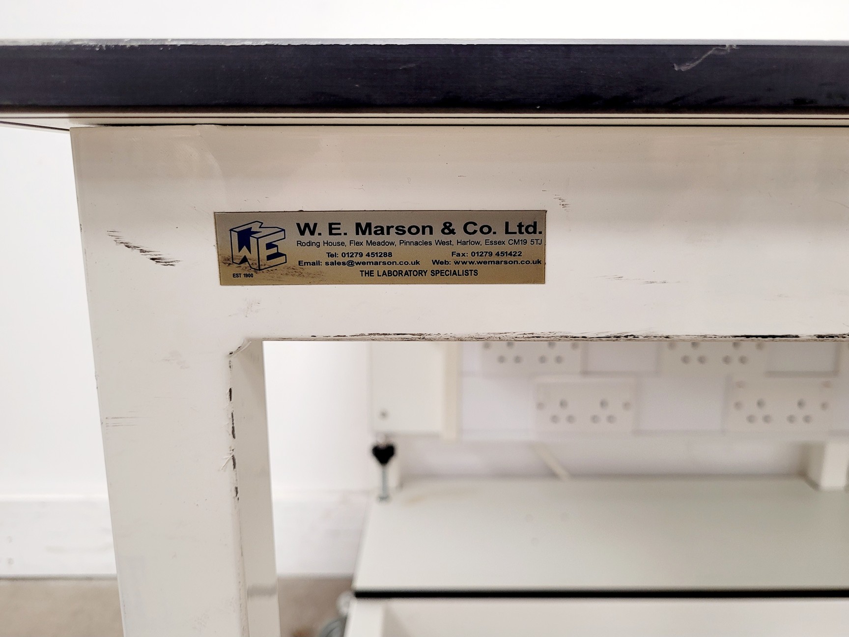 Image of Trespa Table/Laboratory Bench