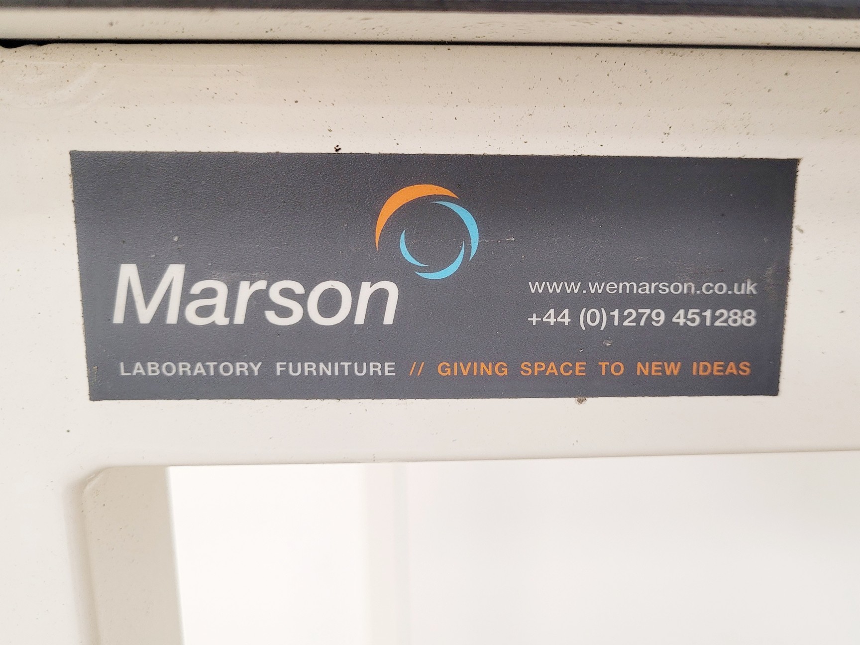 Image of Trespa Table/Laboratory Bench