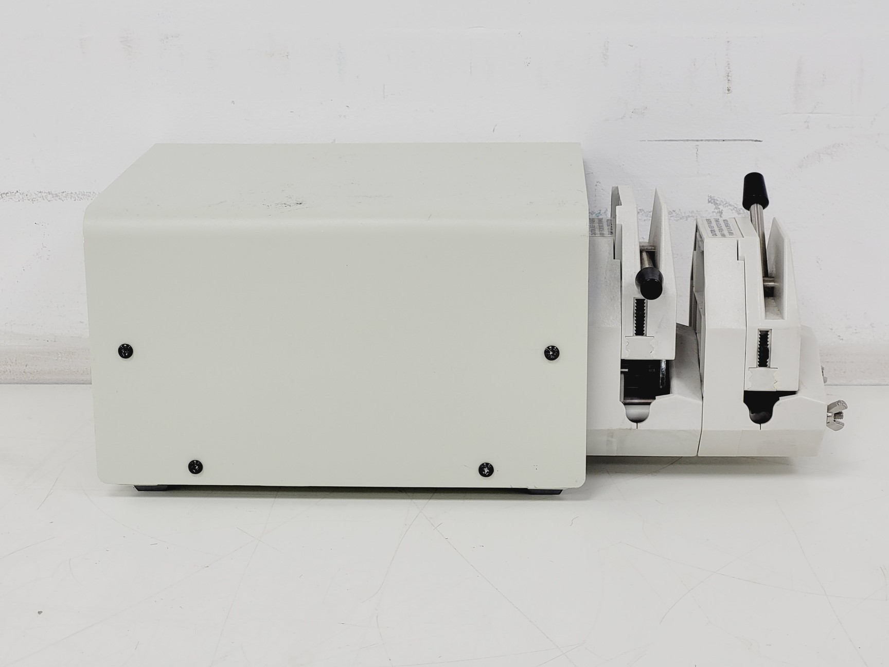 Image of Cole Parmer 7554-85 MasterFlex L/S Economy Drive Peristaltic Pump