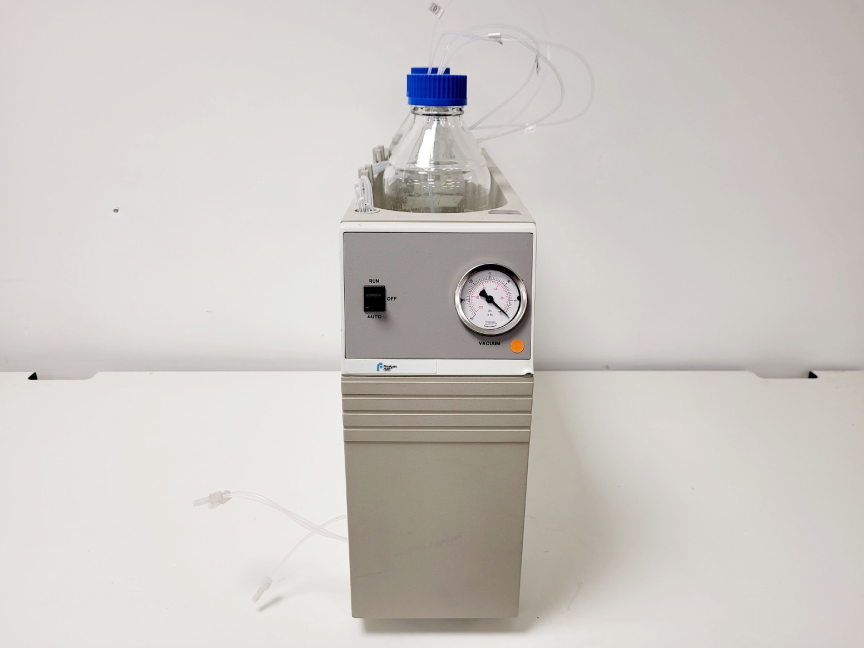 Image of Thermo Separation HPLC System, UV1000, AS3000, P4000, SCM1000 w/ Zoostorm PC