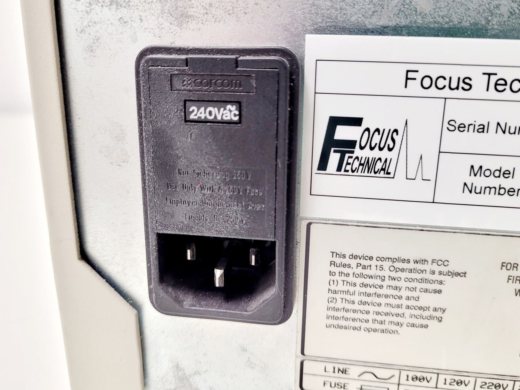 Image of Thermo Separation HPLC System, UV1000, AS3000, P4000, SCM1000 w/ Zoostorm PC