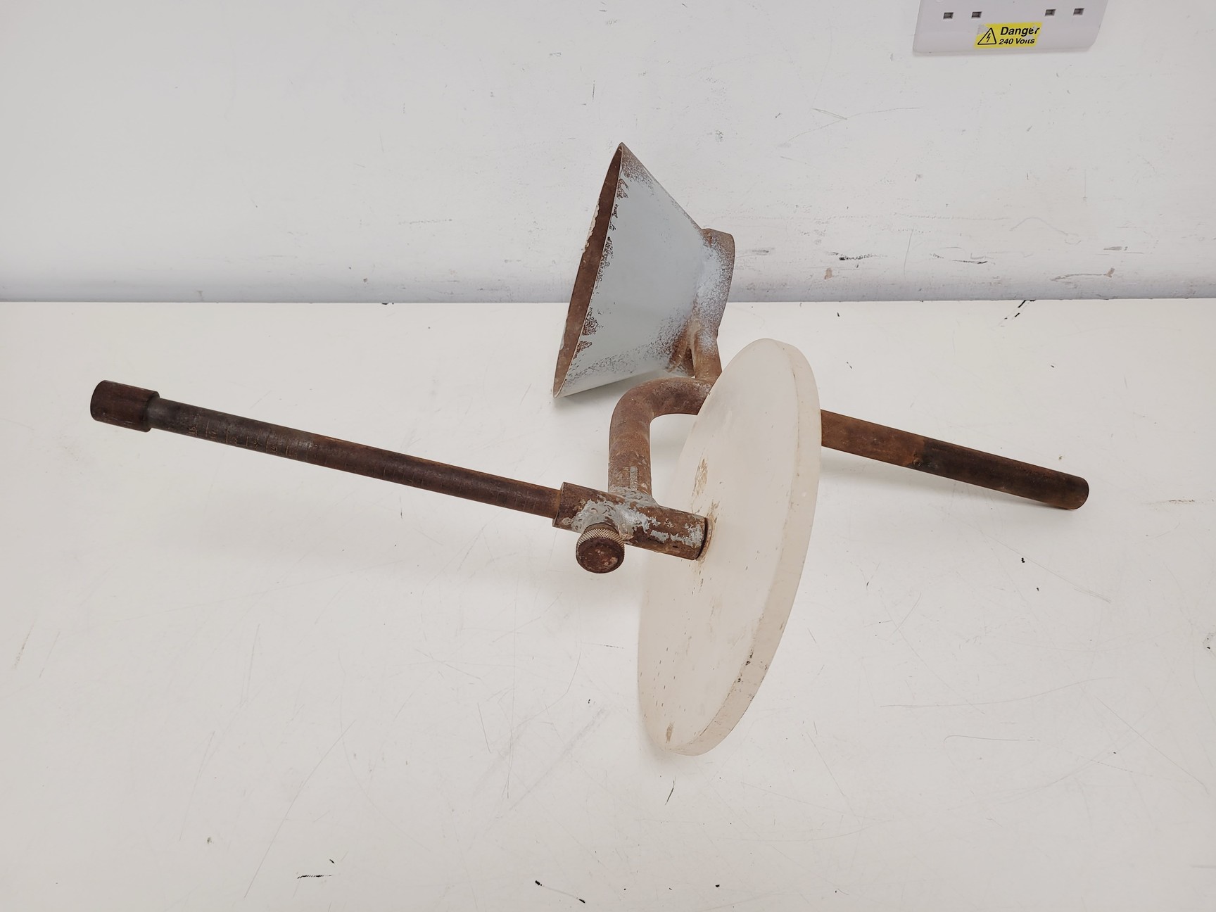 Image of Winget Vebe Consistometer Concrete Workability Testing Apparatus w/ Accessories