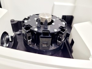 Thumbnail image of Thermo Scientific Helios Omega UV-VIS Spectrophotometer Lab