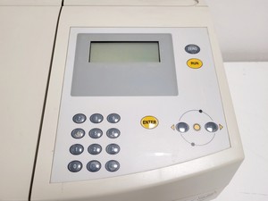 Thumbnail image of Unicam Helios Gamma UV-VIS Spectrophotometer Lab