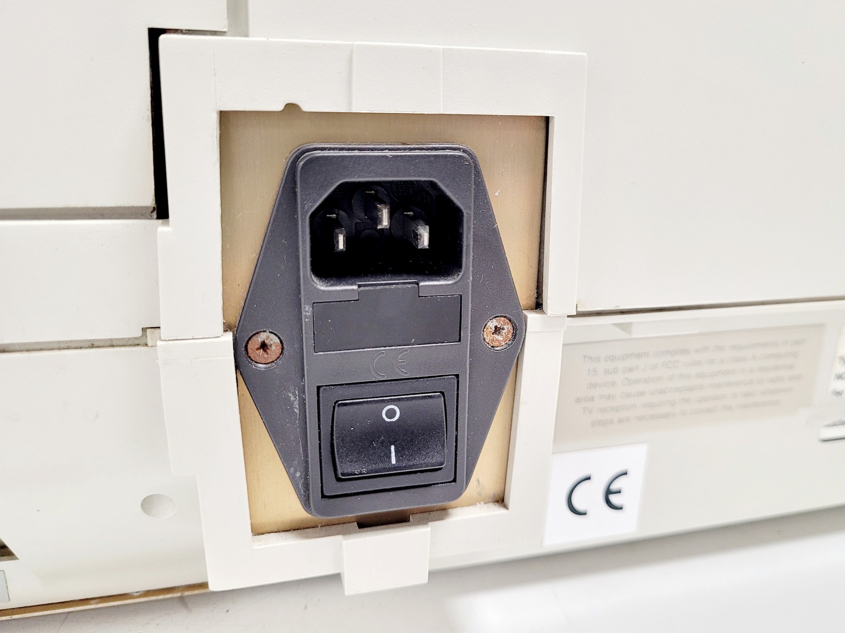 Image of Thermo Electron Corporation Helios Gamma UV-VIS Spectrophotometer