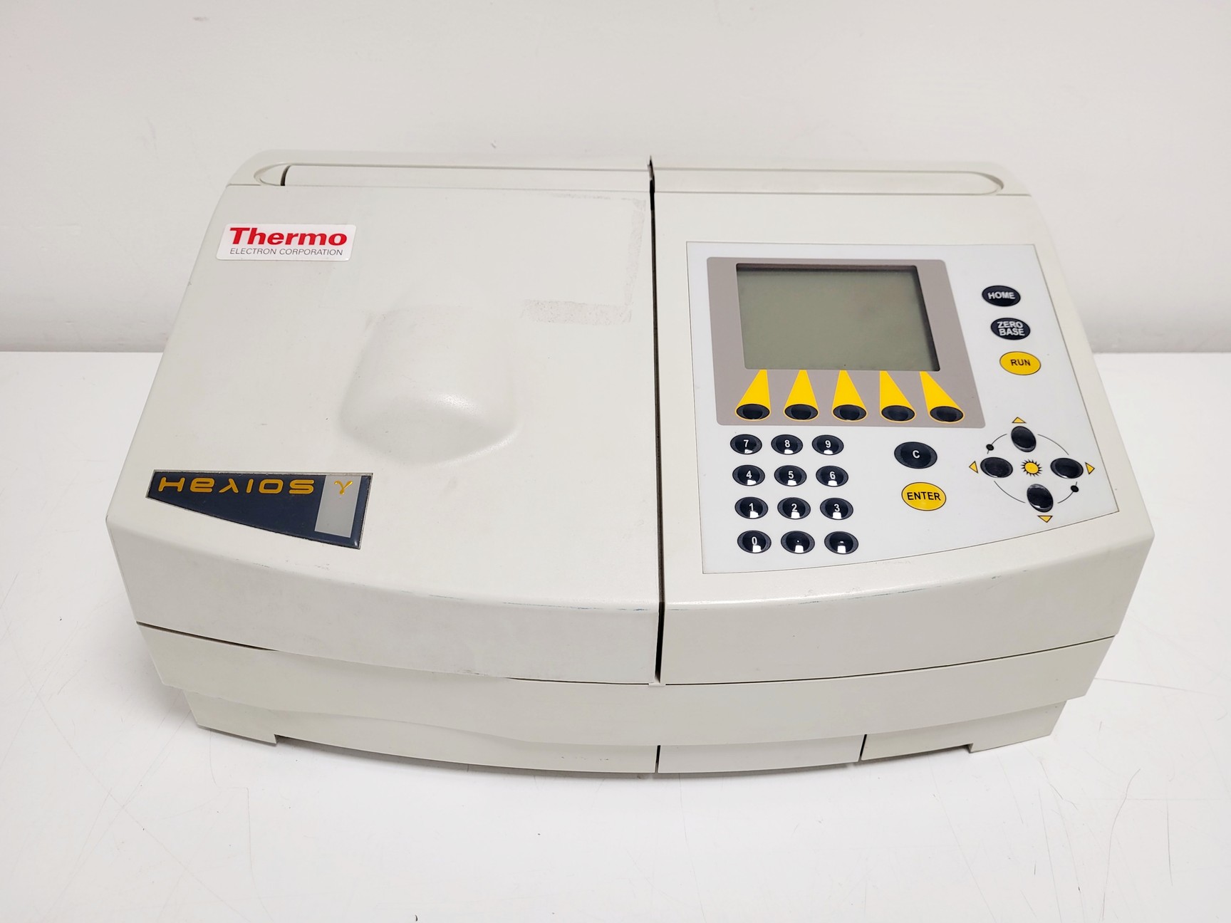 Image of Thermo Electron Corporation Helios Gamma UV-VIS Spectrophotometer