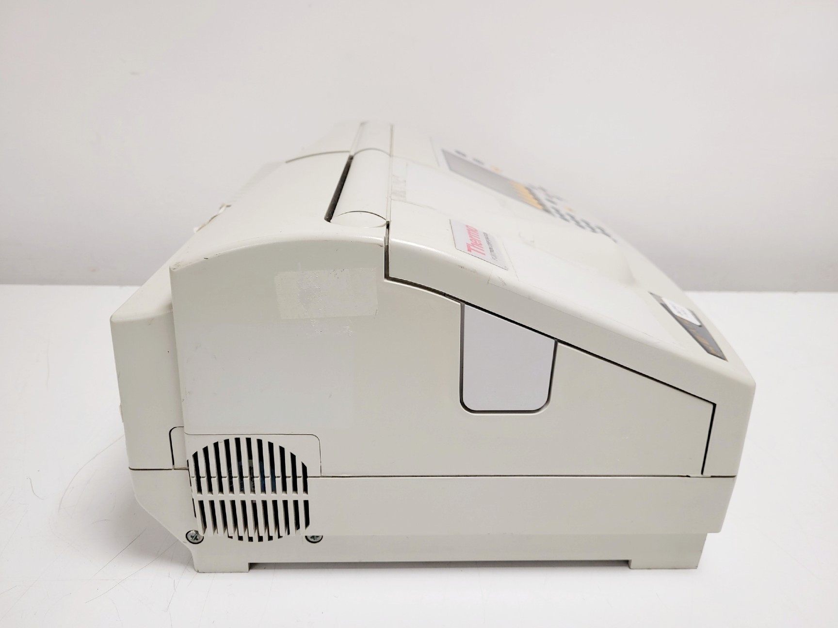 Image of Thermo Electron Corporation Helios Gamma UV-VIS Spectrophotometer
