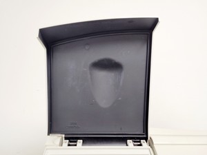 Thumbnail image of Thermo Electron Corporation Helios Gamma UV-VIS Spectrophotometer Lab