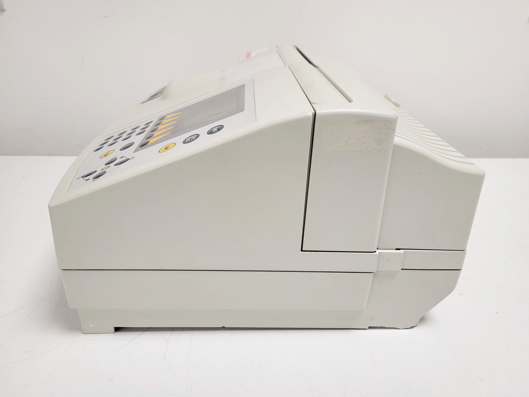 Image of Thermo Electron Corporation Helios Gamma UV-VIS Spectrophotometer