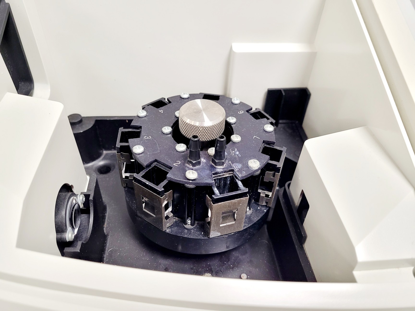 Image of Thermo Electron Corporation Helios Gamma UV-VIS Spectrophotometer