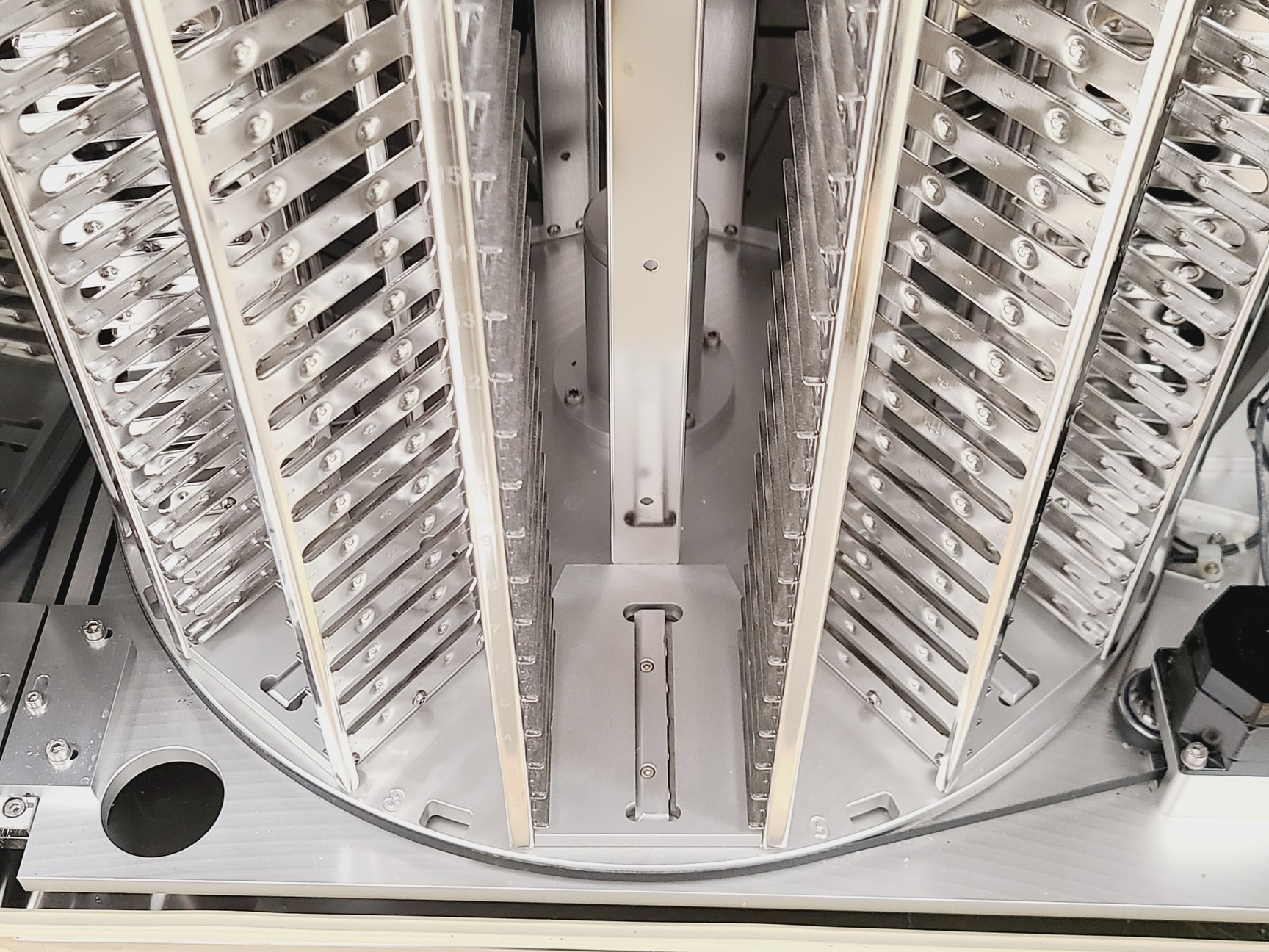 Image of Thermo Scientific Cytomat 6001 C4 Lab