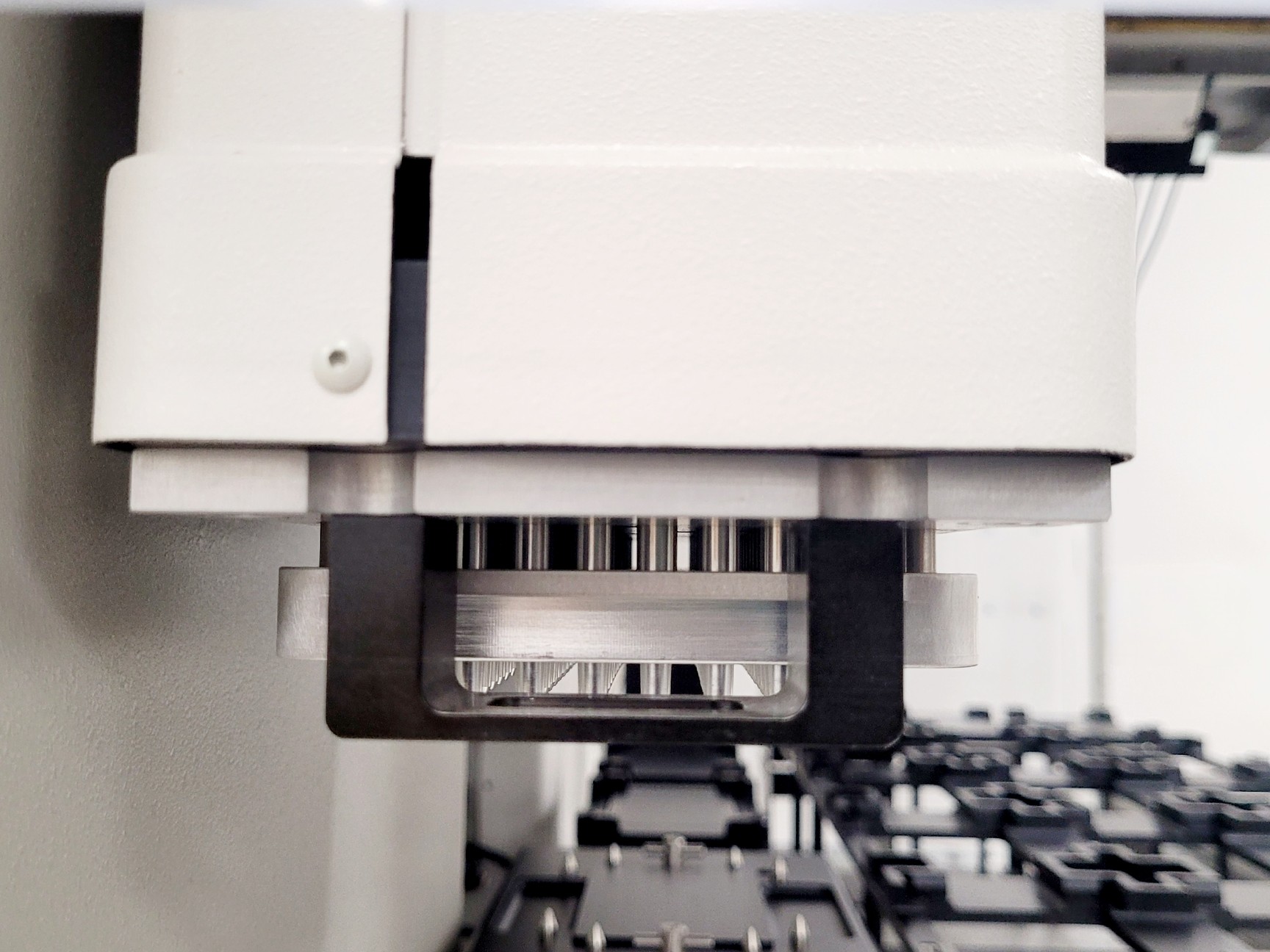 Image of Beckman Coulter Biomek FXP Automation Workstation System w/ Software Lab