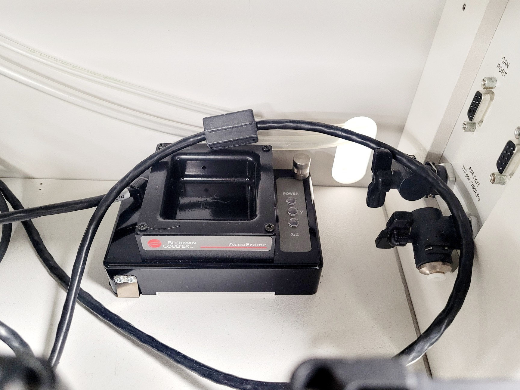 Image of Beckman Coulter Biomek FXP Automation Workstation System w/ Software Lab