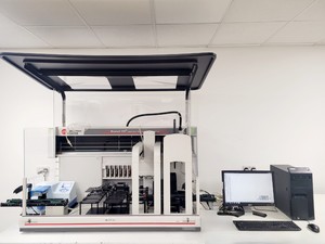 Image of Beckman Coulter Biomek FXP Automation Workstation System w/ Multidrop Combi 