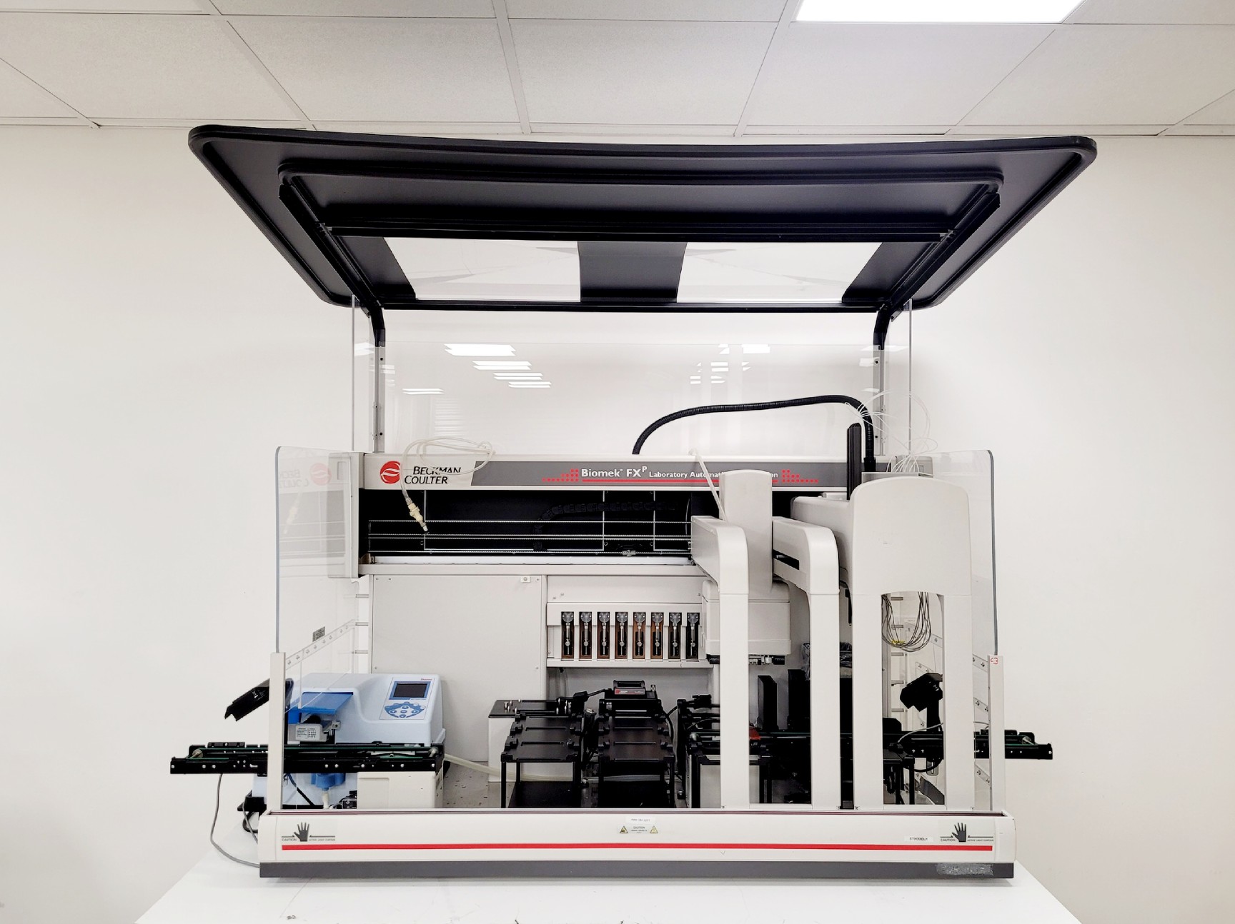 Image of Beckman Coulter Biomek FXP Automation Workstation System w/ Multidrop Combi 