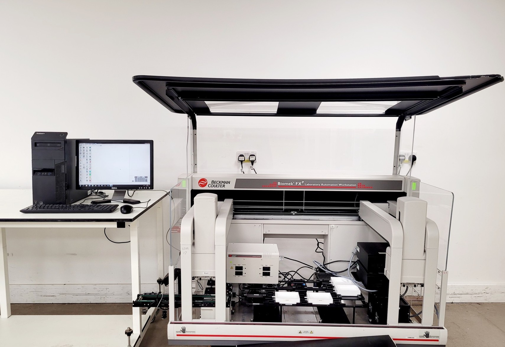 Image of Beckman Coulter Biomek FXP Automation Workstation System w/ PC & Software Lab