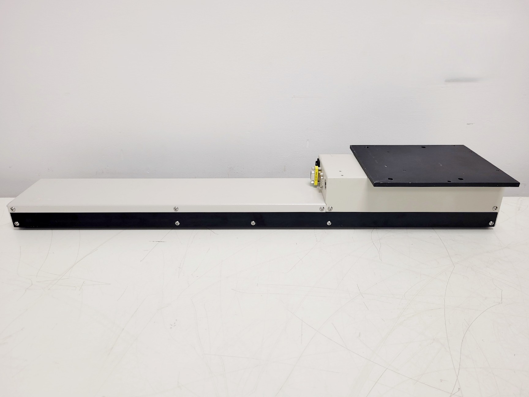 Image of Beckman Coulter Biomek FXP Automation Workstation System w/ PC & Software Lab