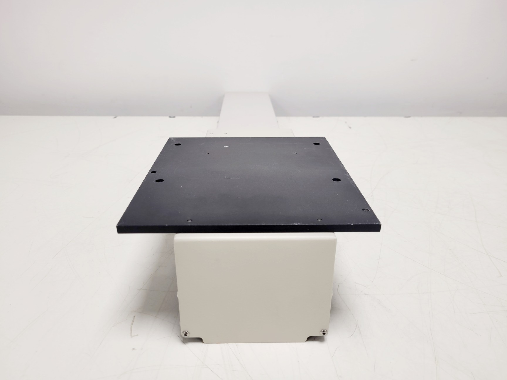 Image of Beckman Coulter Biomek FXP Automation Workstation System w/ PC & Software Lab