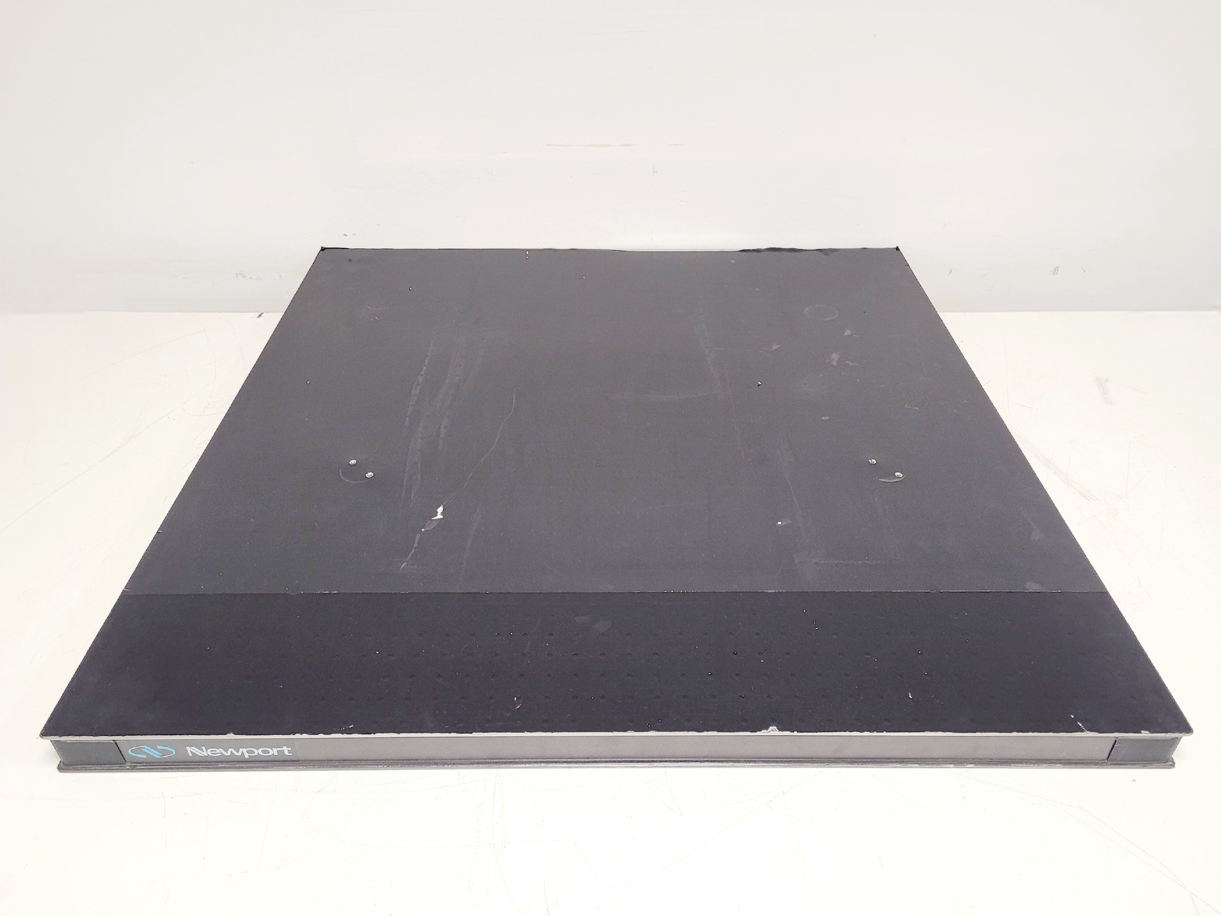 Image of Newport Anti-Vibration Isolation Table Top Metric 