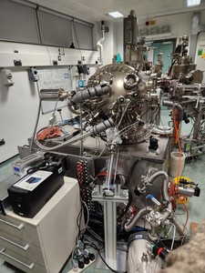 Thumbnail image of MECA 2000 MBE System with Various Pumps, Controllers & Vacuum Equipment