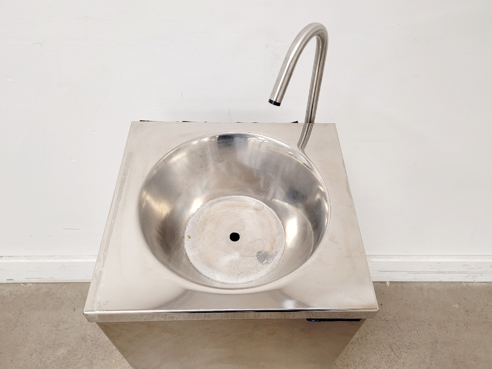 Image of The Mobile Sink Co. Odyssey Mobile Sink