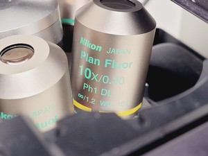 Thumbnail image of Nikon TE2000E Inverted Microscope Cameras, Fluorescence & Vibration Isolation