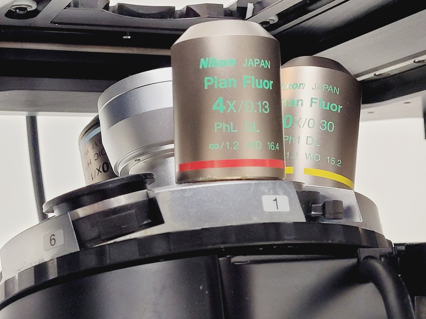 Image of Nikon TE2000E Inverted Microscope Cameras, Fluorescence & Vibration Isolation