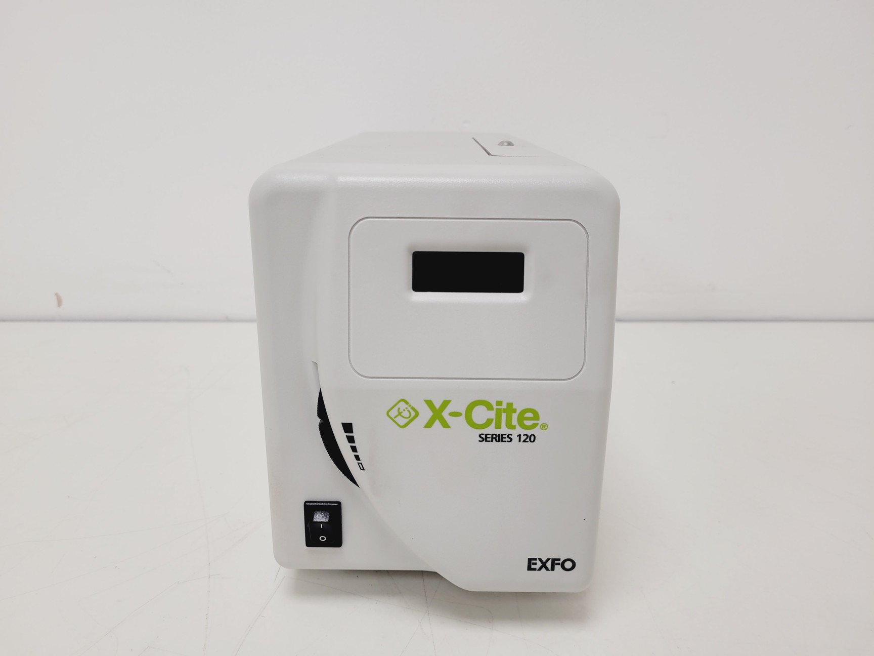 Image of Nikon TE2000E Inverted Microscope Cameras, Fluorescence & Vibration Isolation