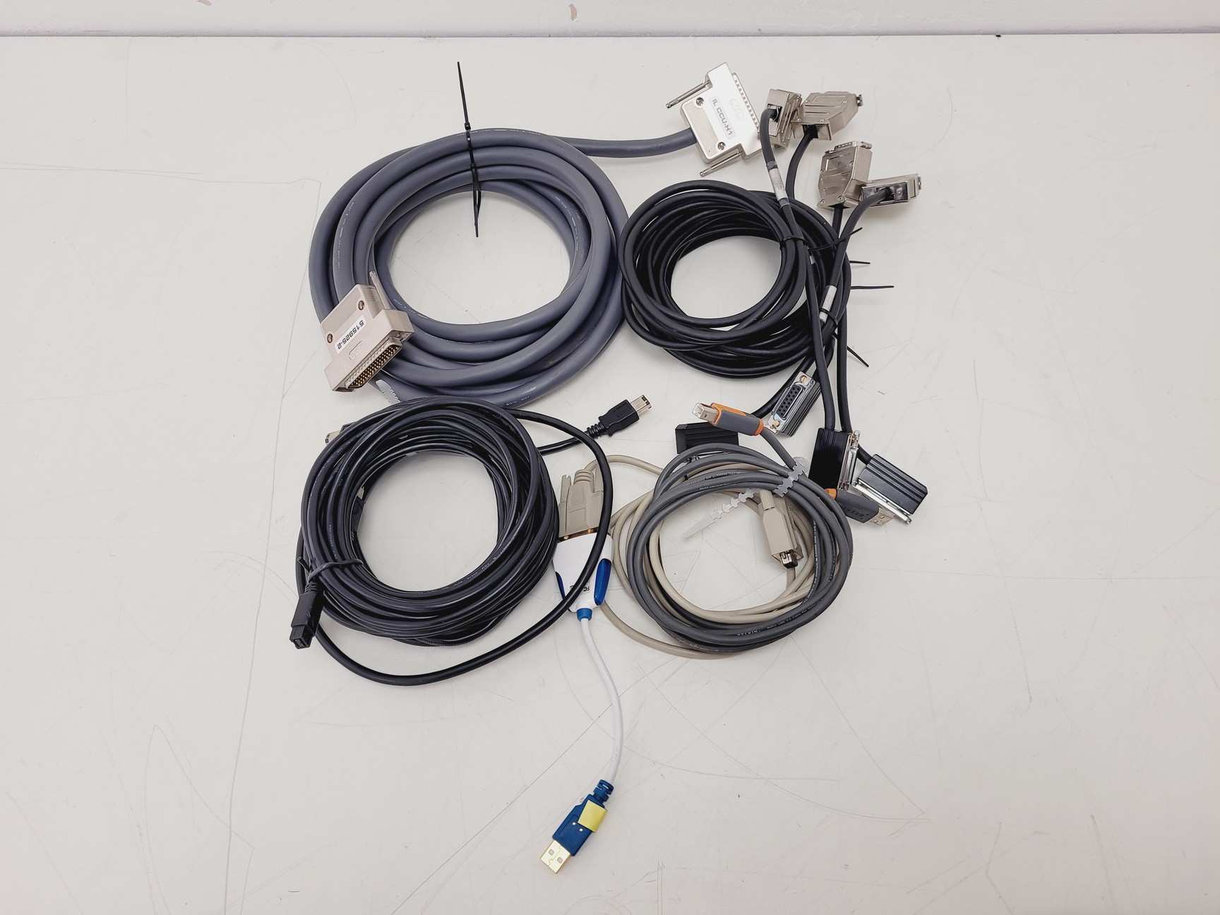 Image of Nikon TE2000E Inverted Microscope Cameras, Fluorescence & Vibration Isolation