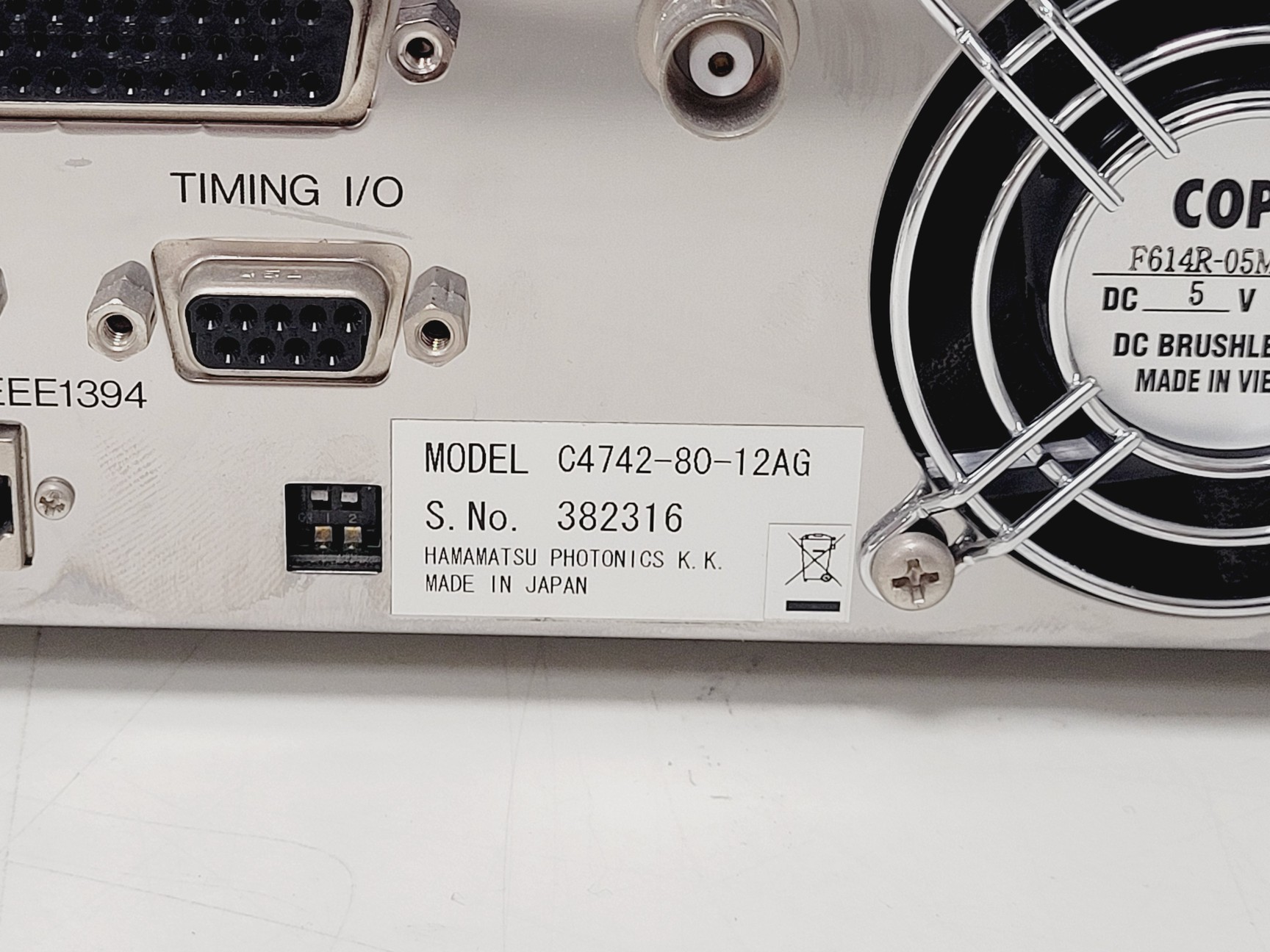Image of Nikon TE2000E Inverted Microscope Cameras, Fluorescence & Vibration Isolation
