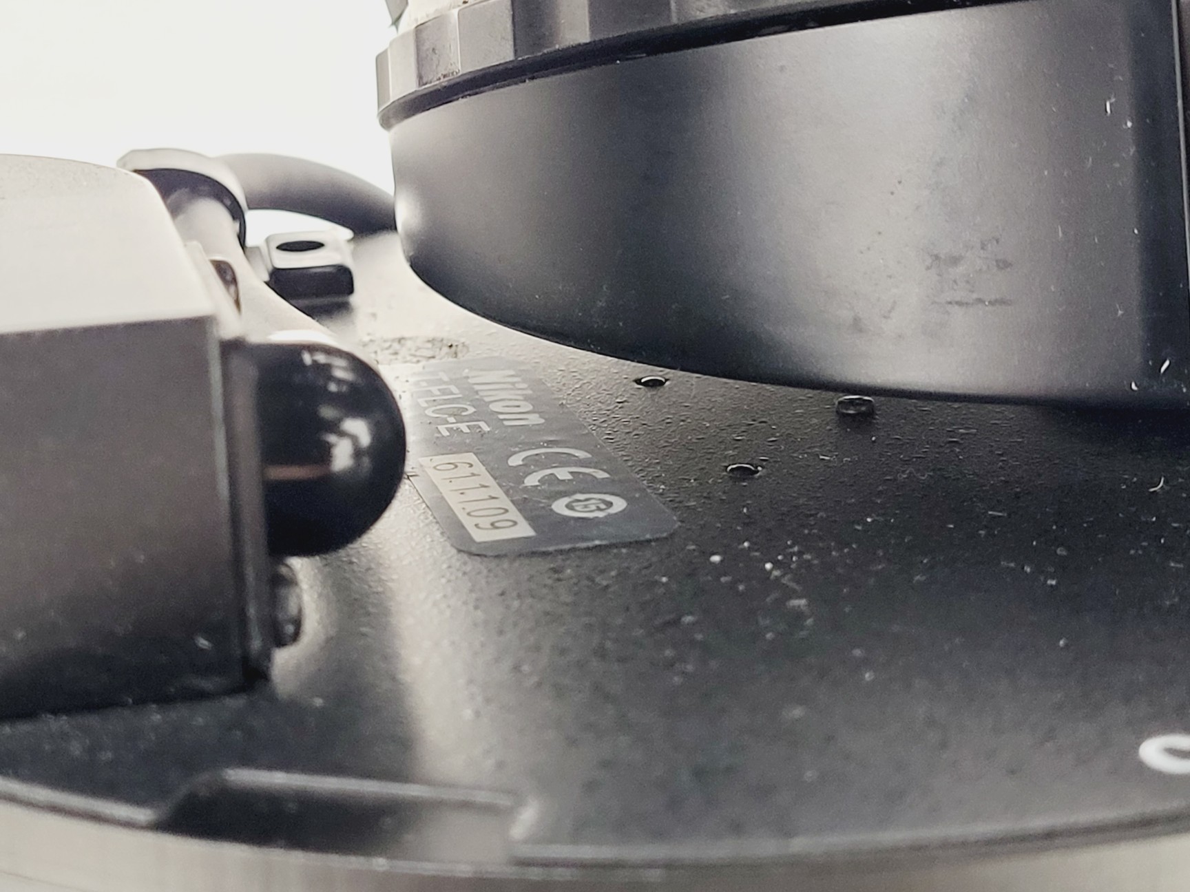 Image of Nikon TE2000E Inverted Microscope Cameras, Fluorescence & Vibration Isolation