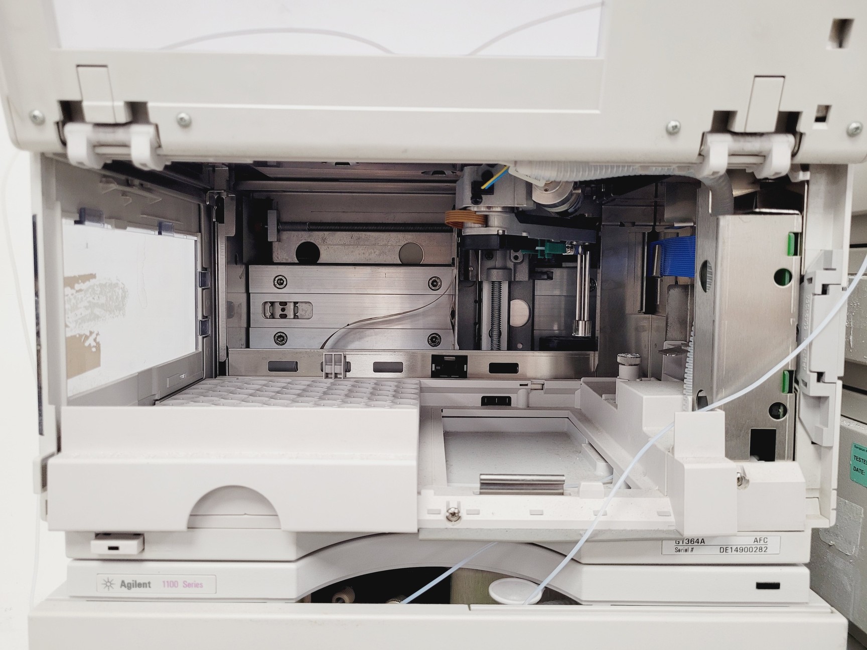 Image of Agilent 1100/1200 Series HPLC System G1316A, G1314A, G1364A, G1330B