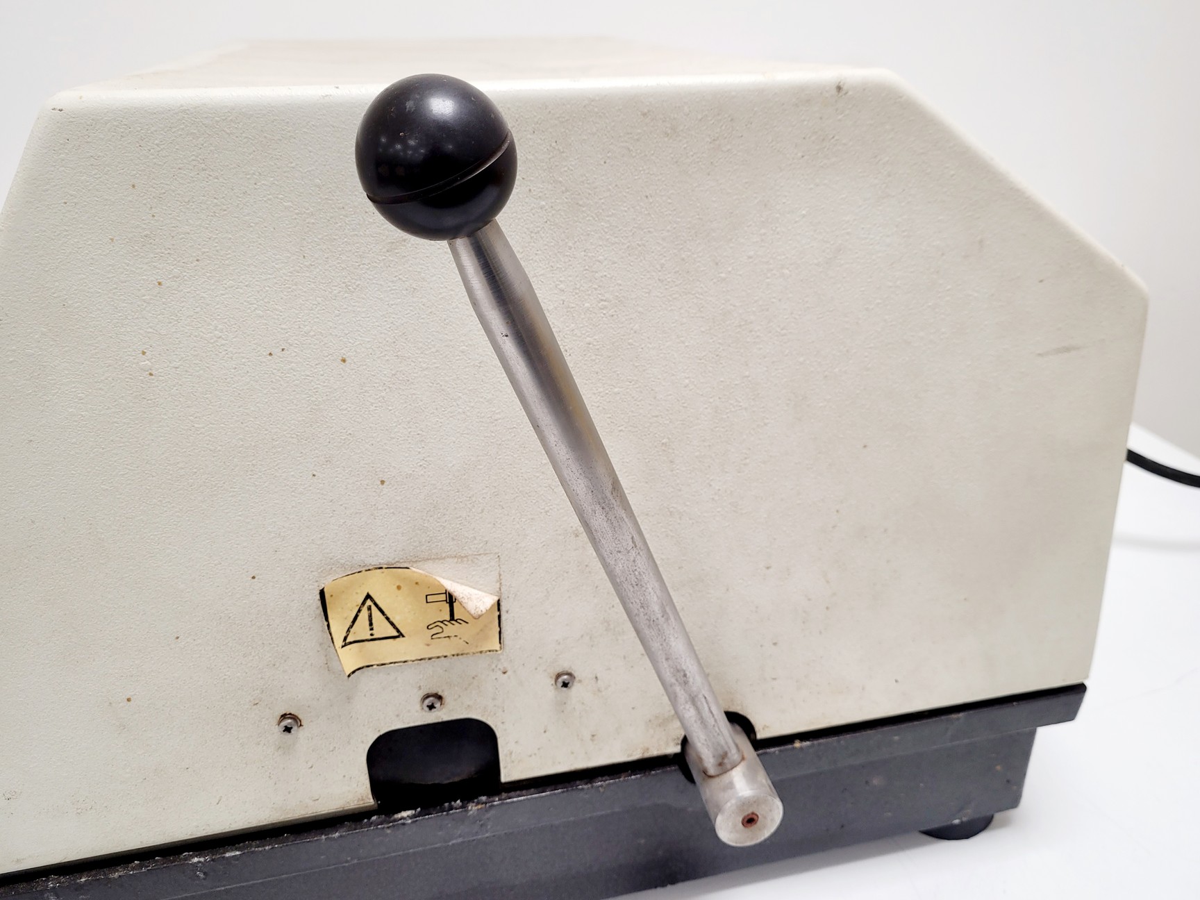 Image of Buehler Abrasimet 2 Abrasive Cutter