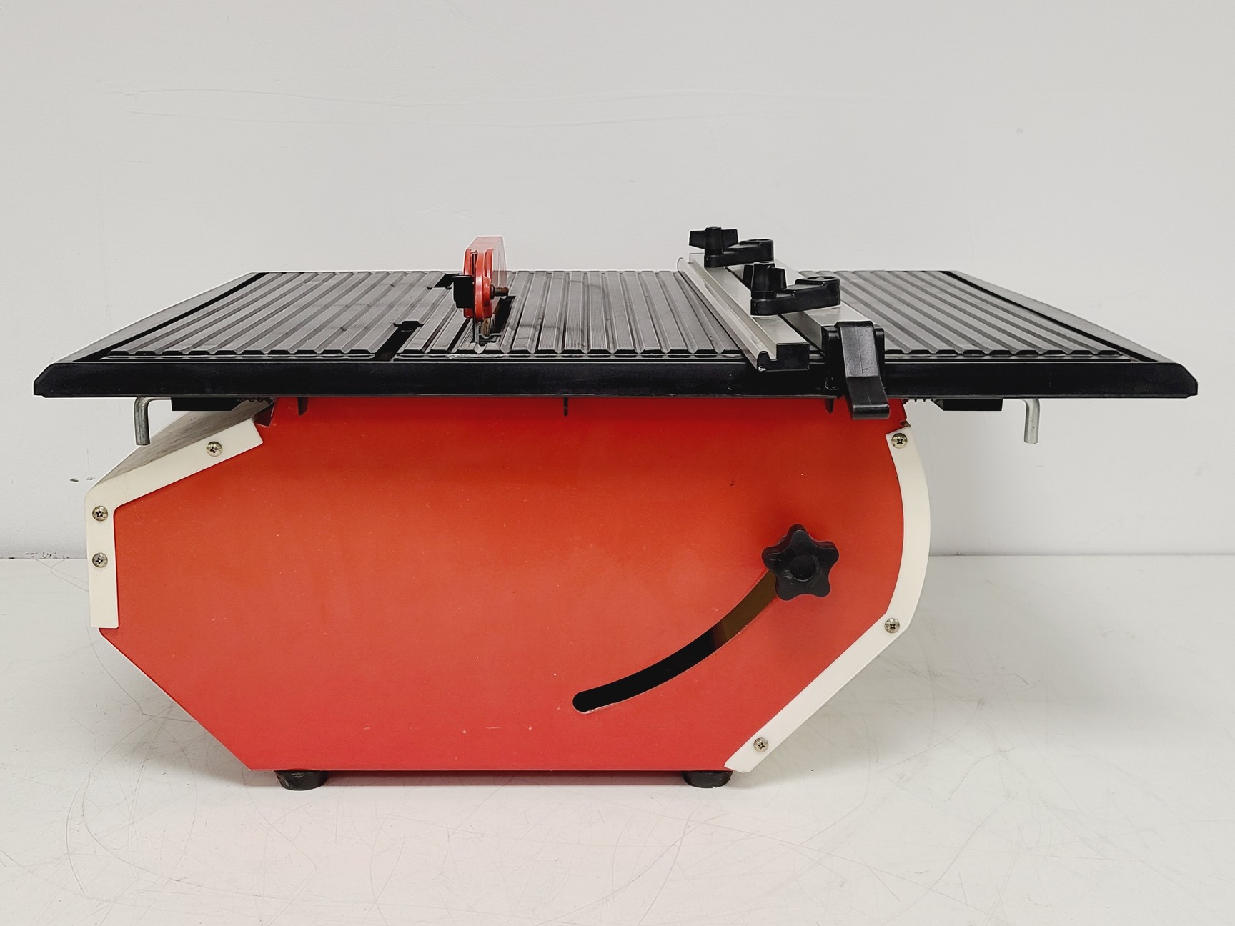 Image of Dimas TS 230 F Portable Tile Cutter