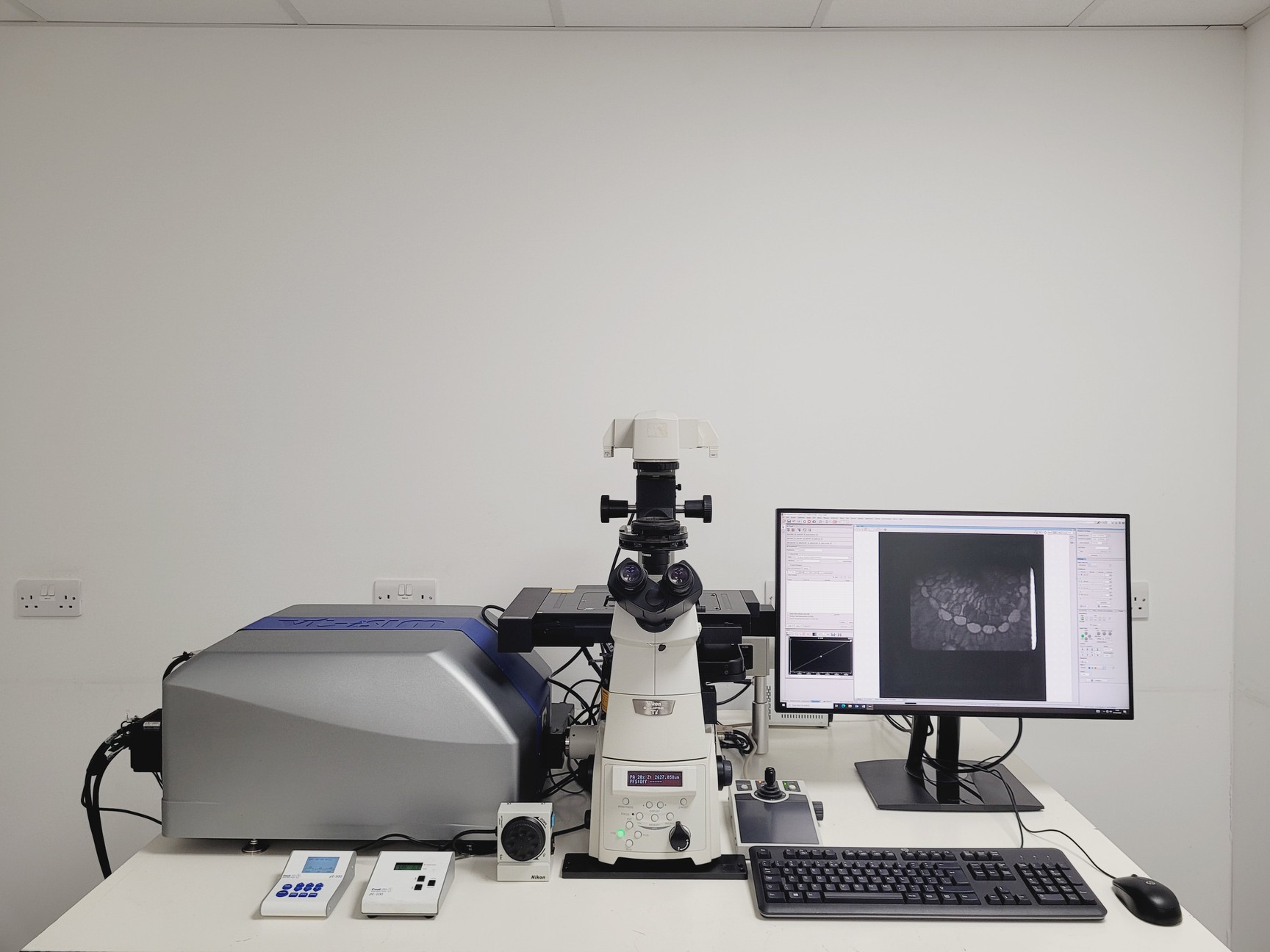 Image of Nikon Eclipse Ti/VT-iSIM Confocal Microscope System w/ PC & Software Lab