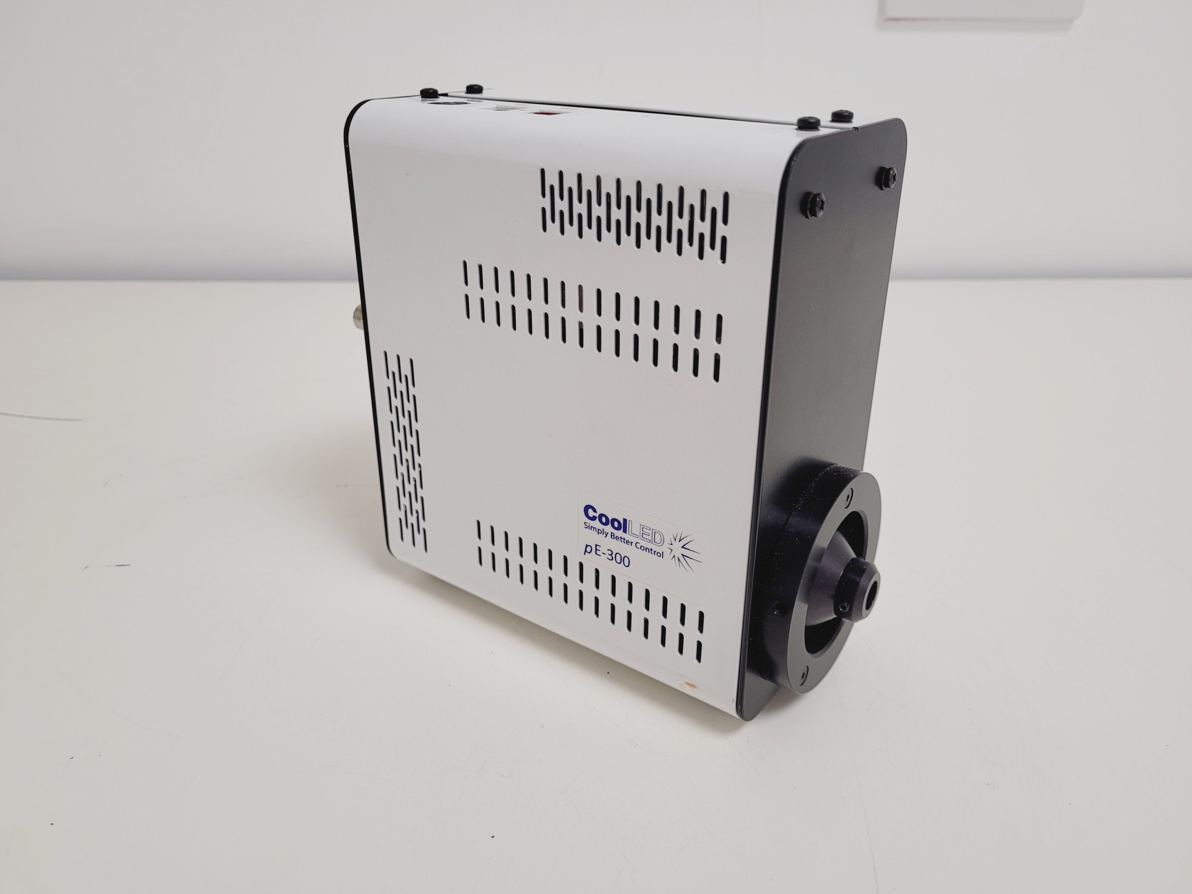 Image of Nikon Eclipse Ti/VT-iSIM Confocal Microscope System w/ PC & Software Lab