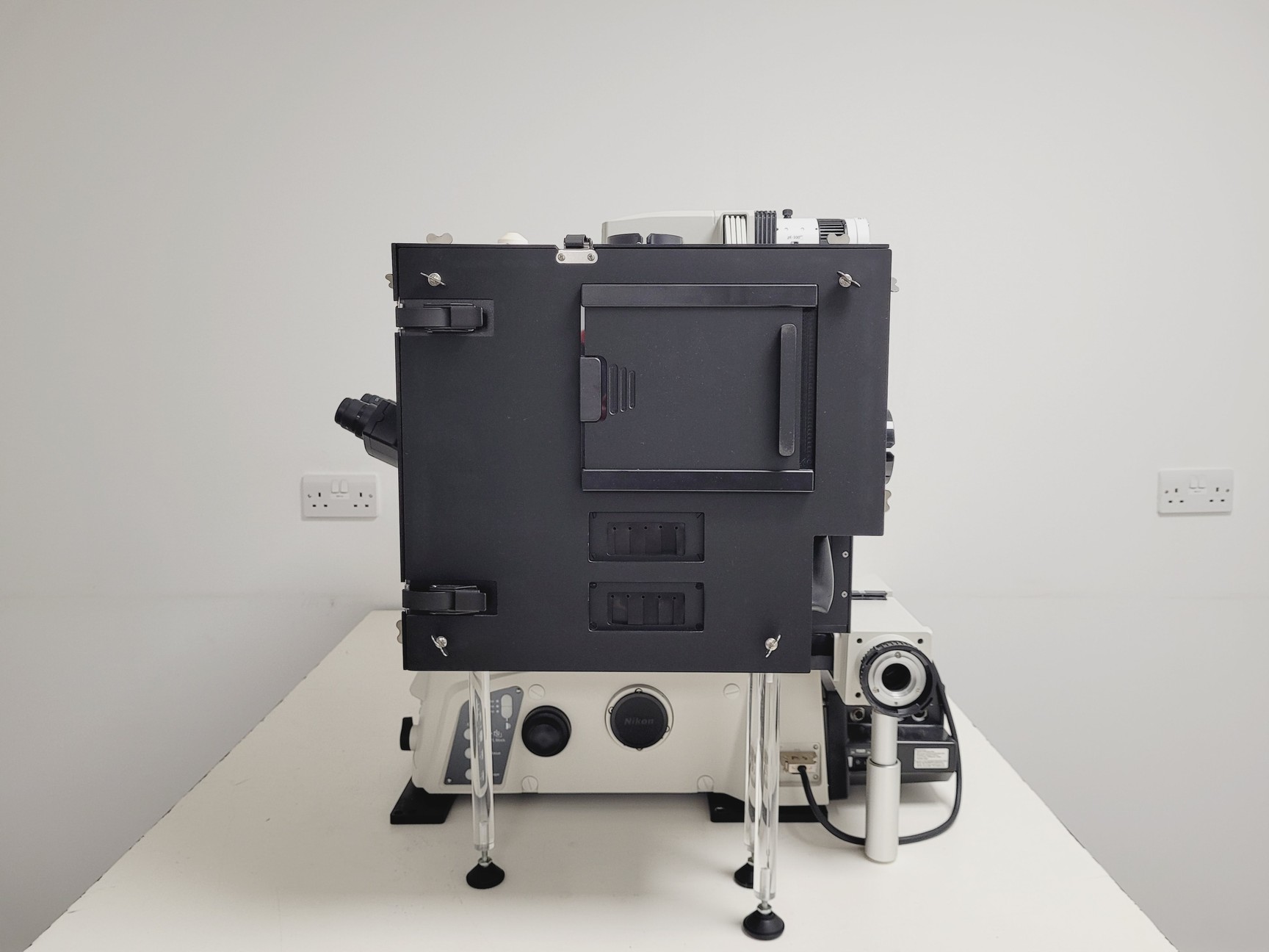 Image of Nikon Eclipse Ti/VT-iSIM Confocal Microscope System w/ PC & Software Lab