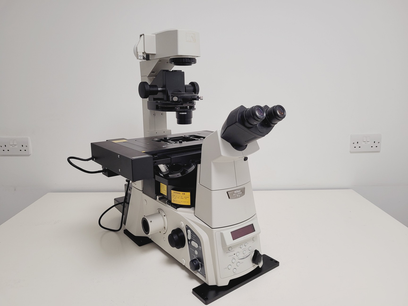 Image of Nikon Eclipse Ti/VT-iSIM Confocal Microscope System w/ PC & Software Lab