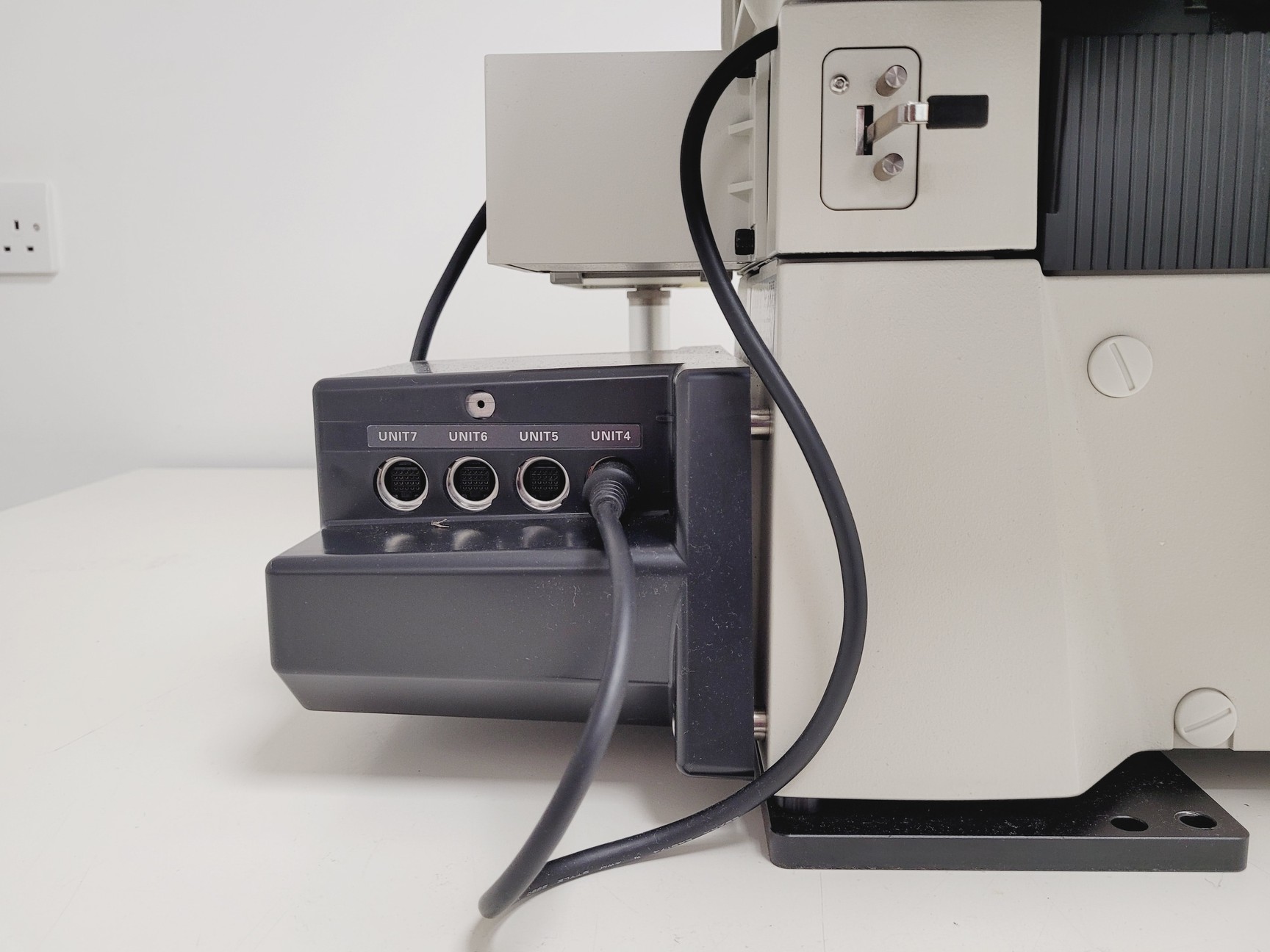 Image of Nikon Eclipse Ti/VT-iSIM Confocal Microscope System w/ PC & Software Lab