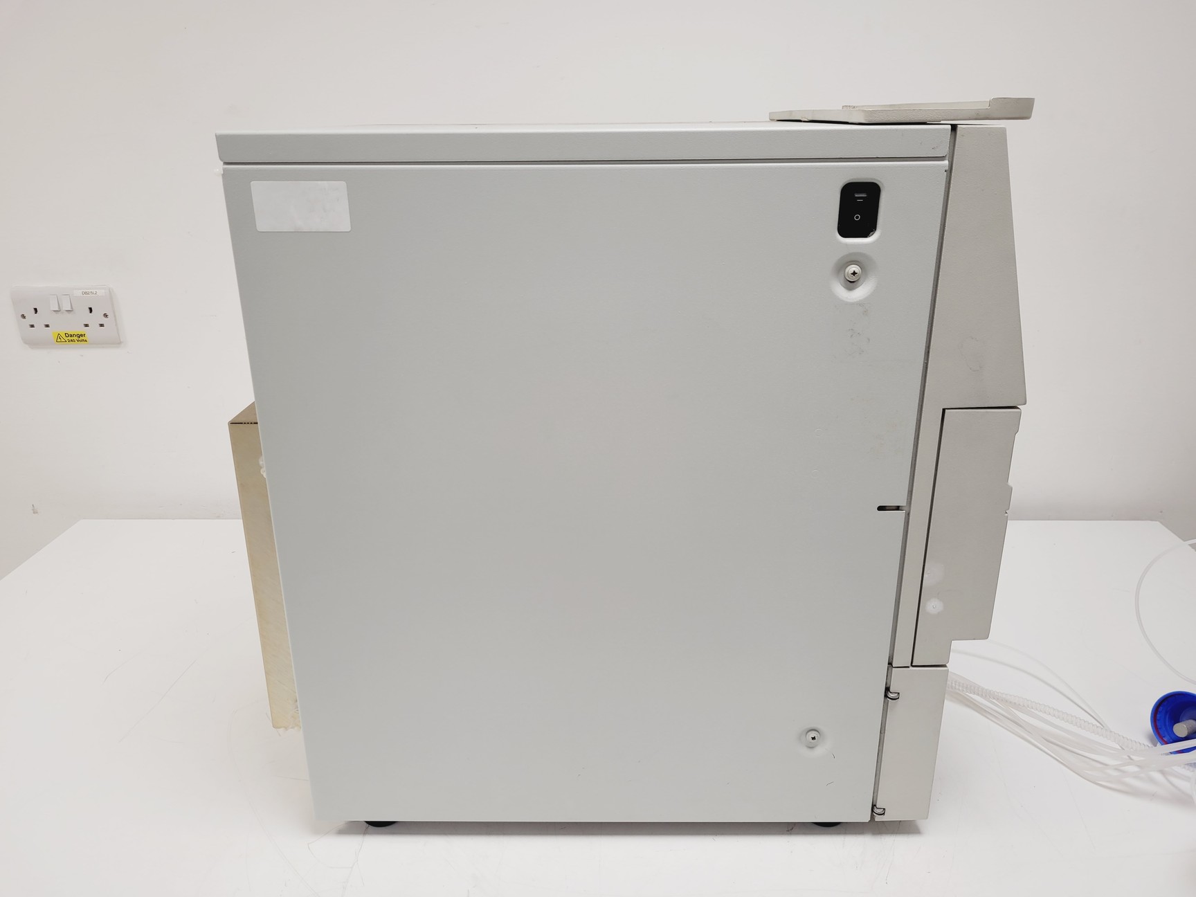 Image of Waters Alliance HT 2795 Separations Module w/ 2 x Selector Valves 