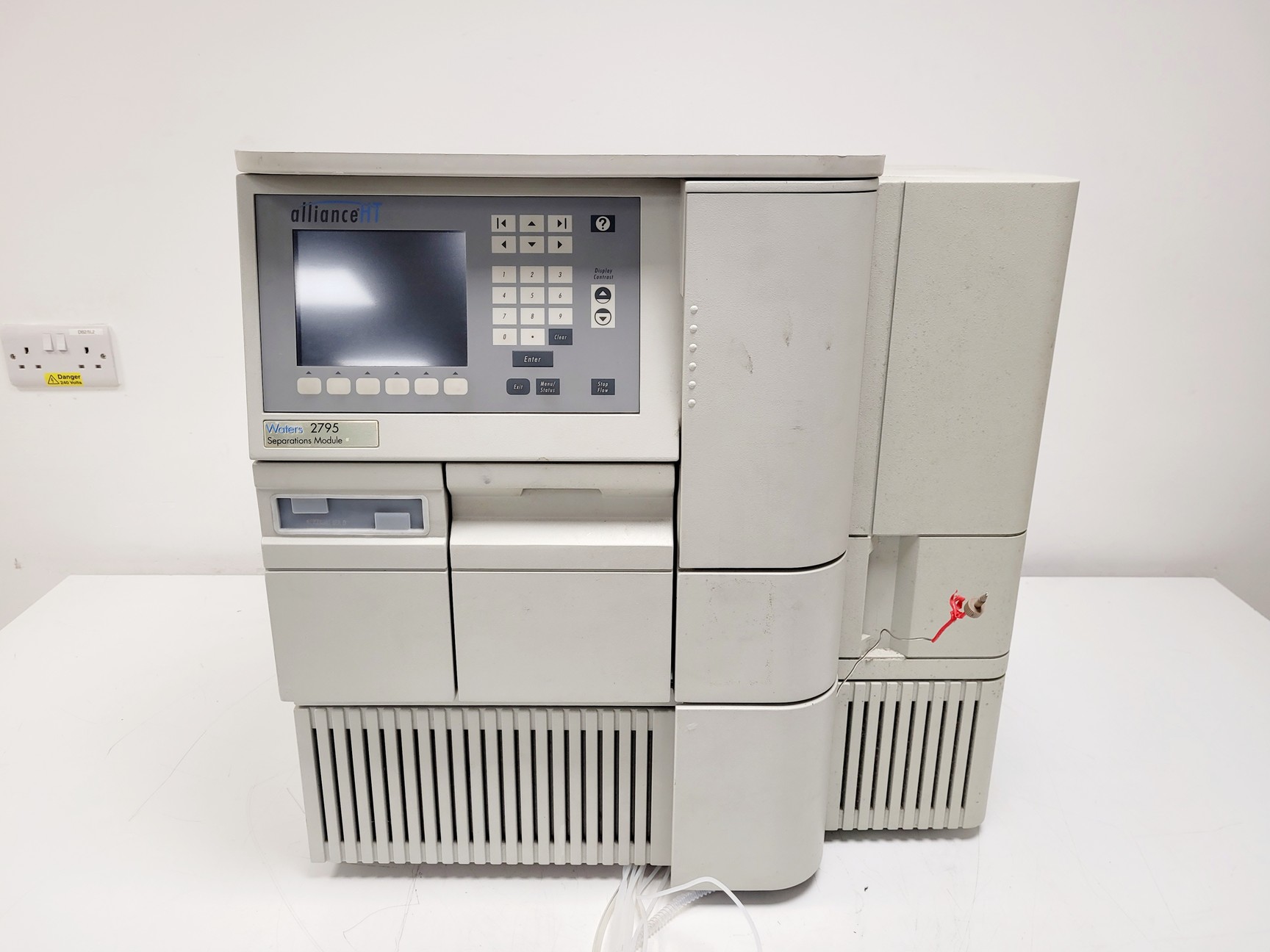 Image of Waters Alliance HT 2795 Separations Module w/ 2 x Selector Valves 