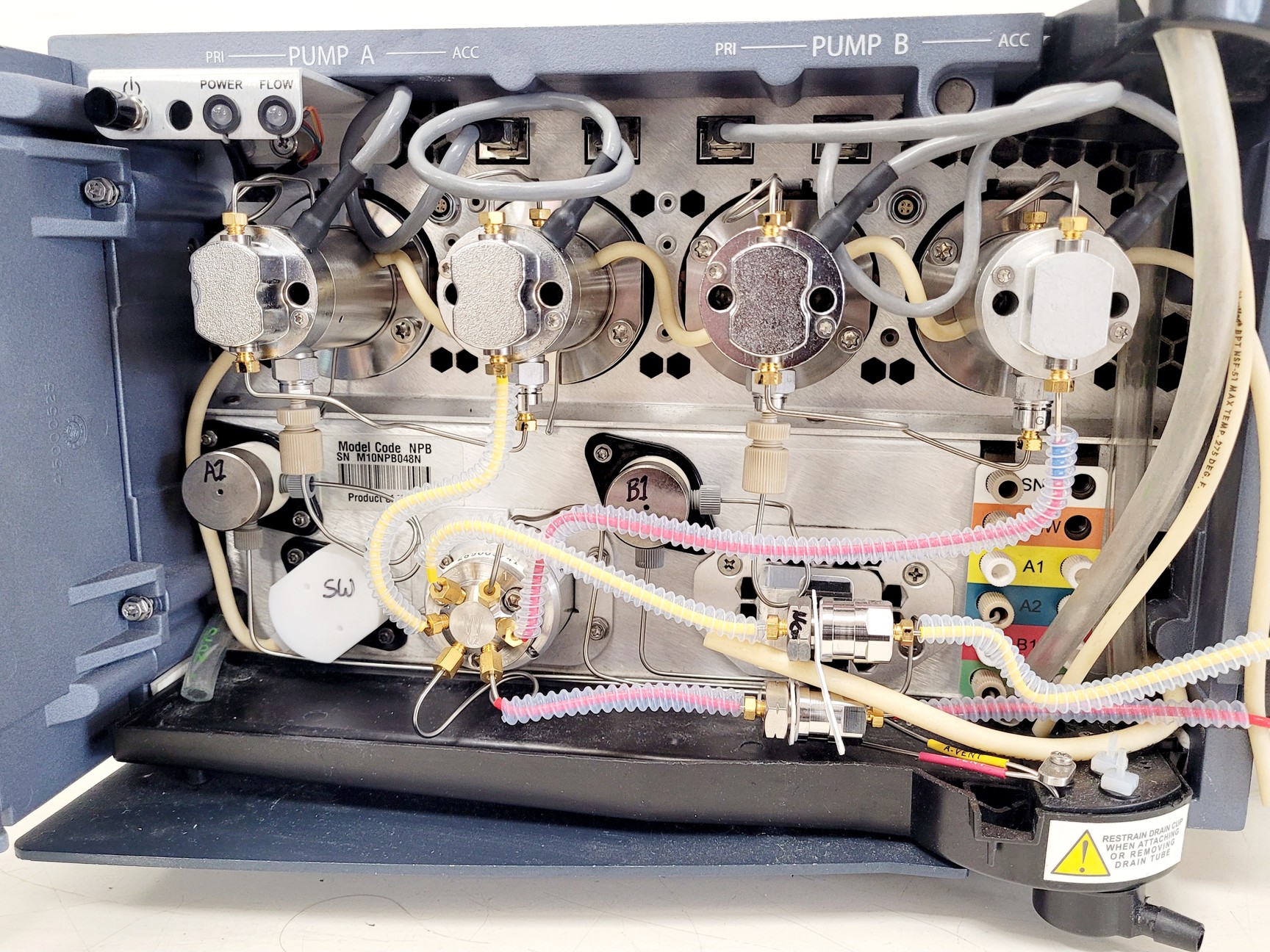 Image of Waters nanoACQUITY UPLC Binary Solvent Manager Lab