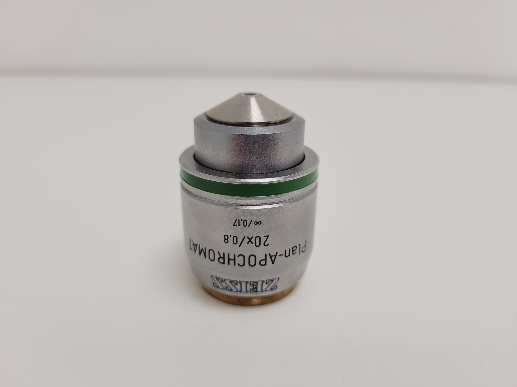 Image of Zeiss Plan-APOCHROMAT 20x/0,8 ∞/0,17 420650-9901 Objective