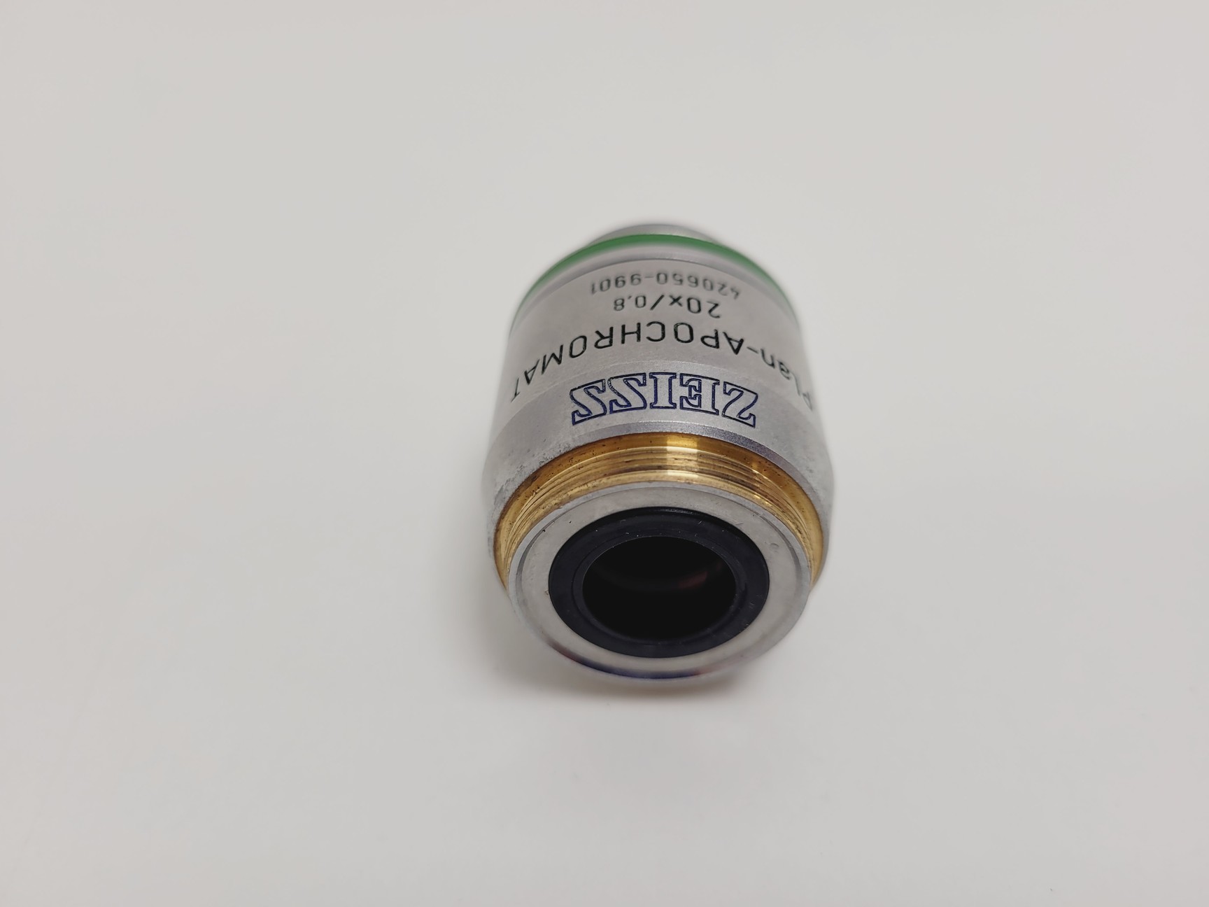 Image of Zeiss Plan-APOCHROMAT 20x/0,8 ∞/0,17 420650-9901 Objective