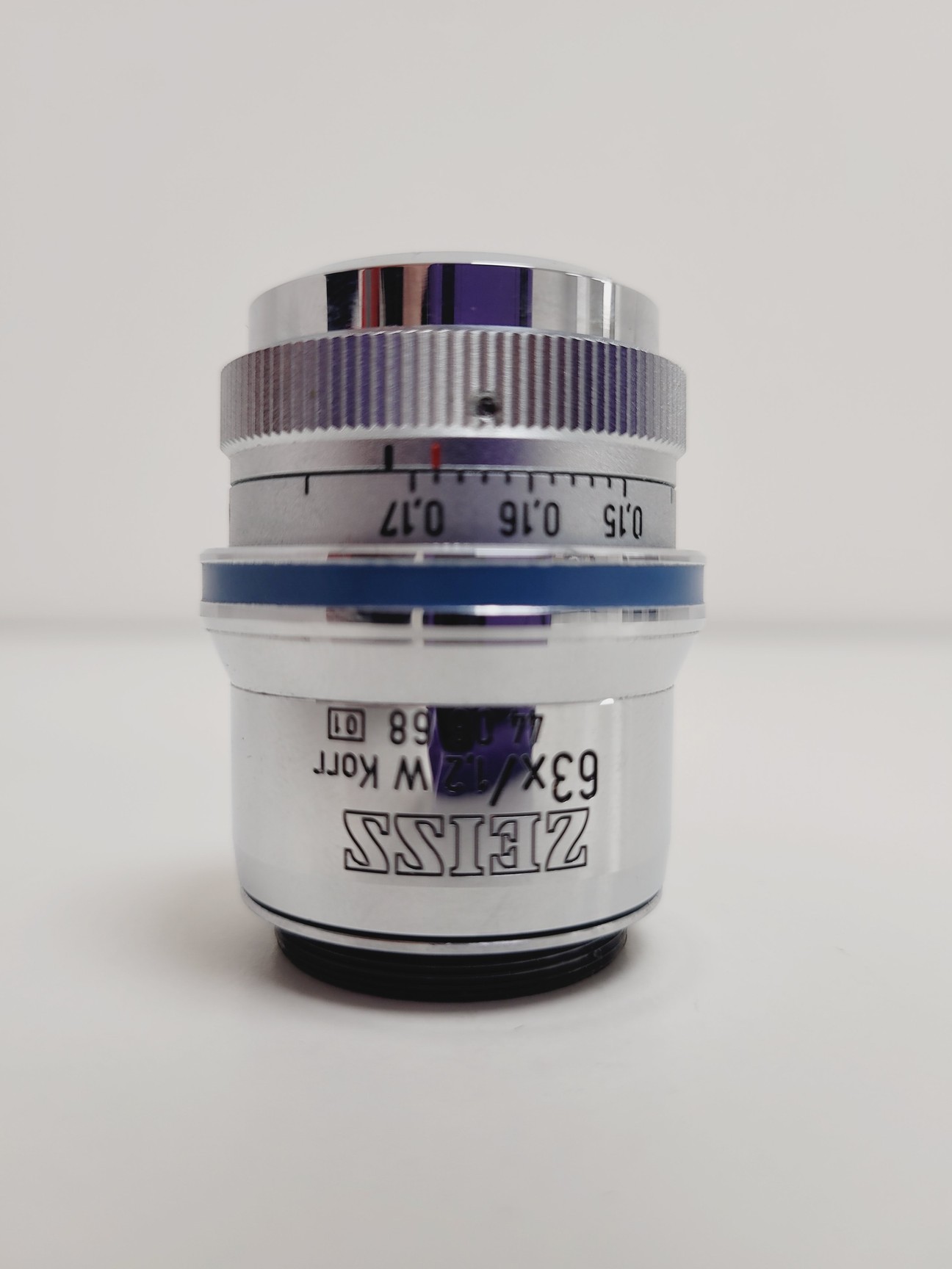 Image of Zeiss C-APOCHROMAT 63x/1,2 Korr ∞/0,15-0,17 440668-9901 Objective